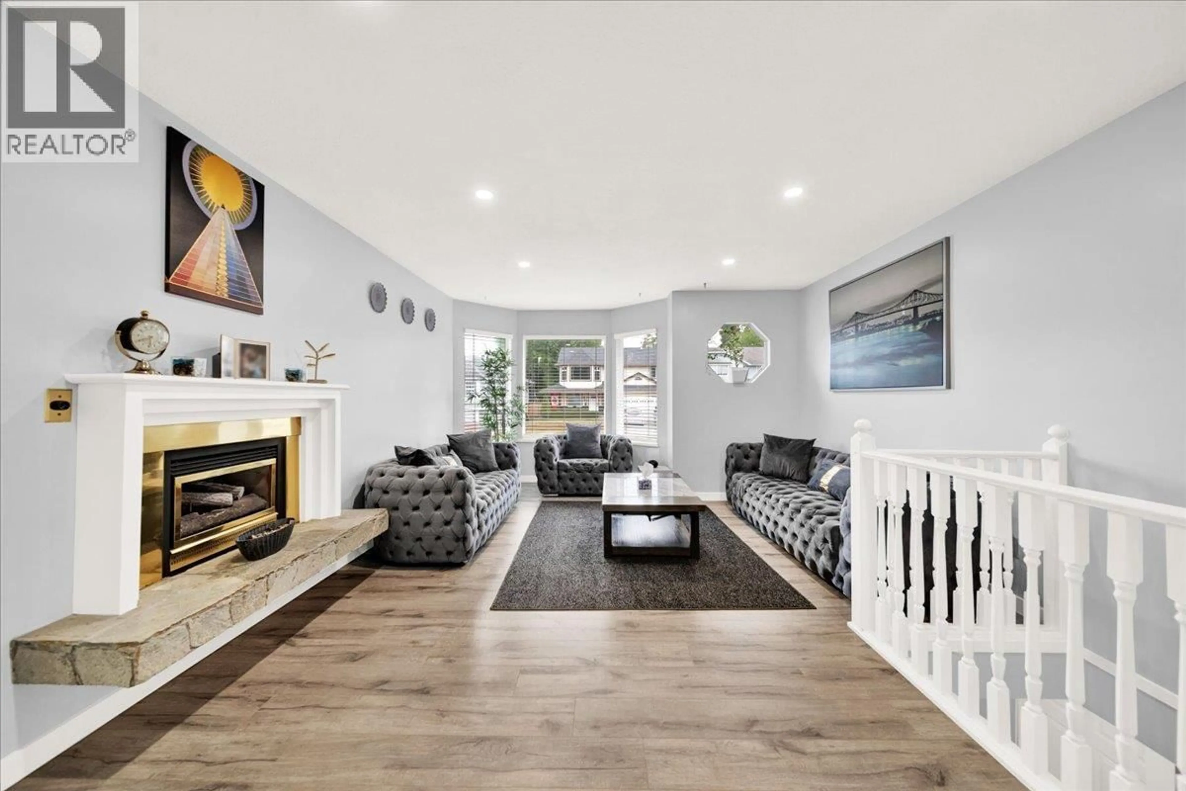 Living room with furniture, unknown for 22915 125A AVENUE, Maple Ridge British Columbia V2X0N3