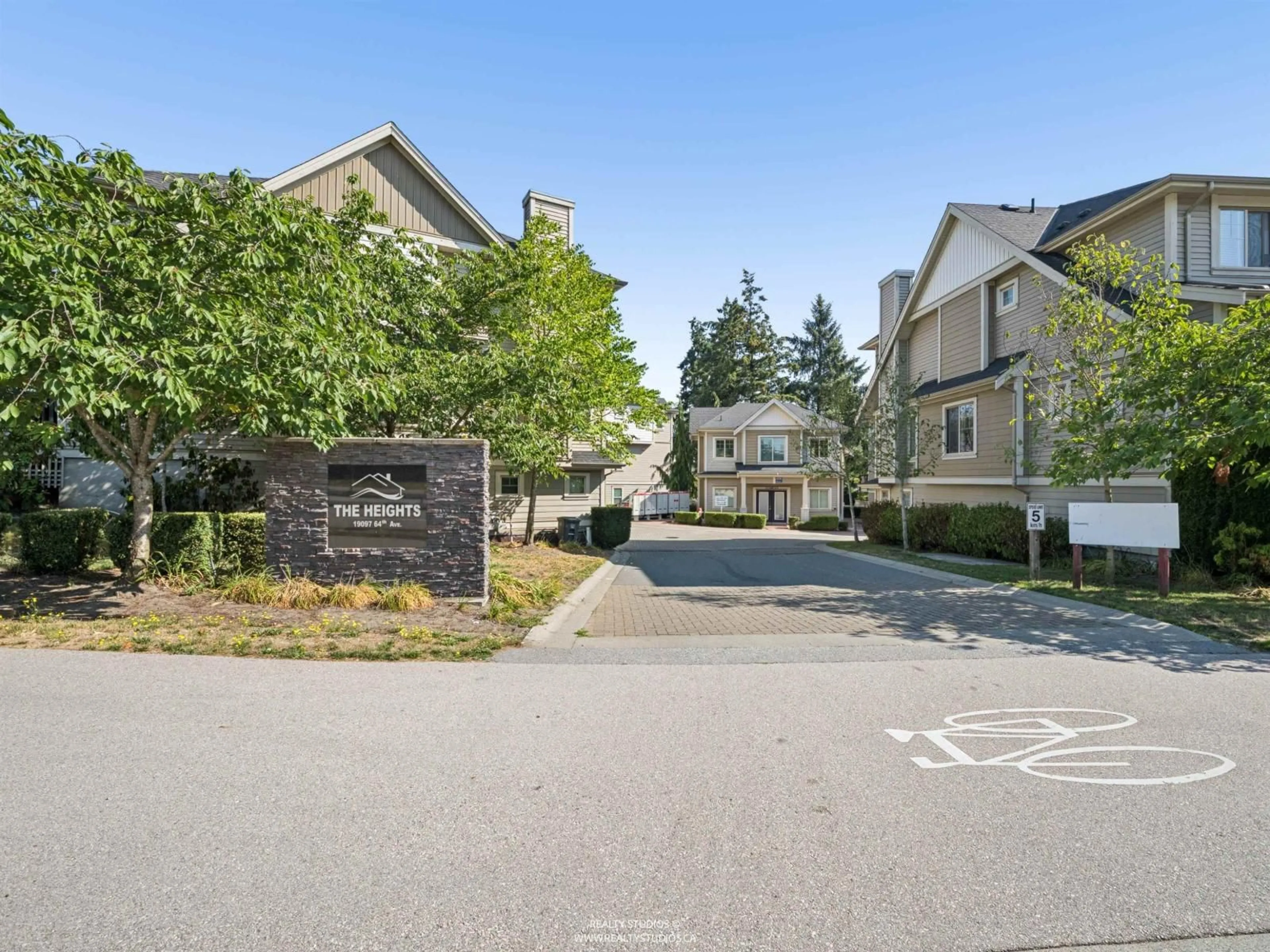 Unknown for 76 - 19097 64 AVENUE, Surrey British Columbia V3S6X5