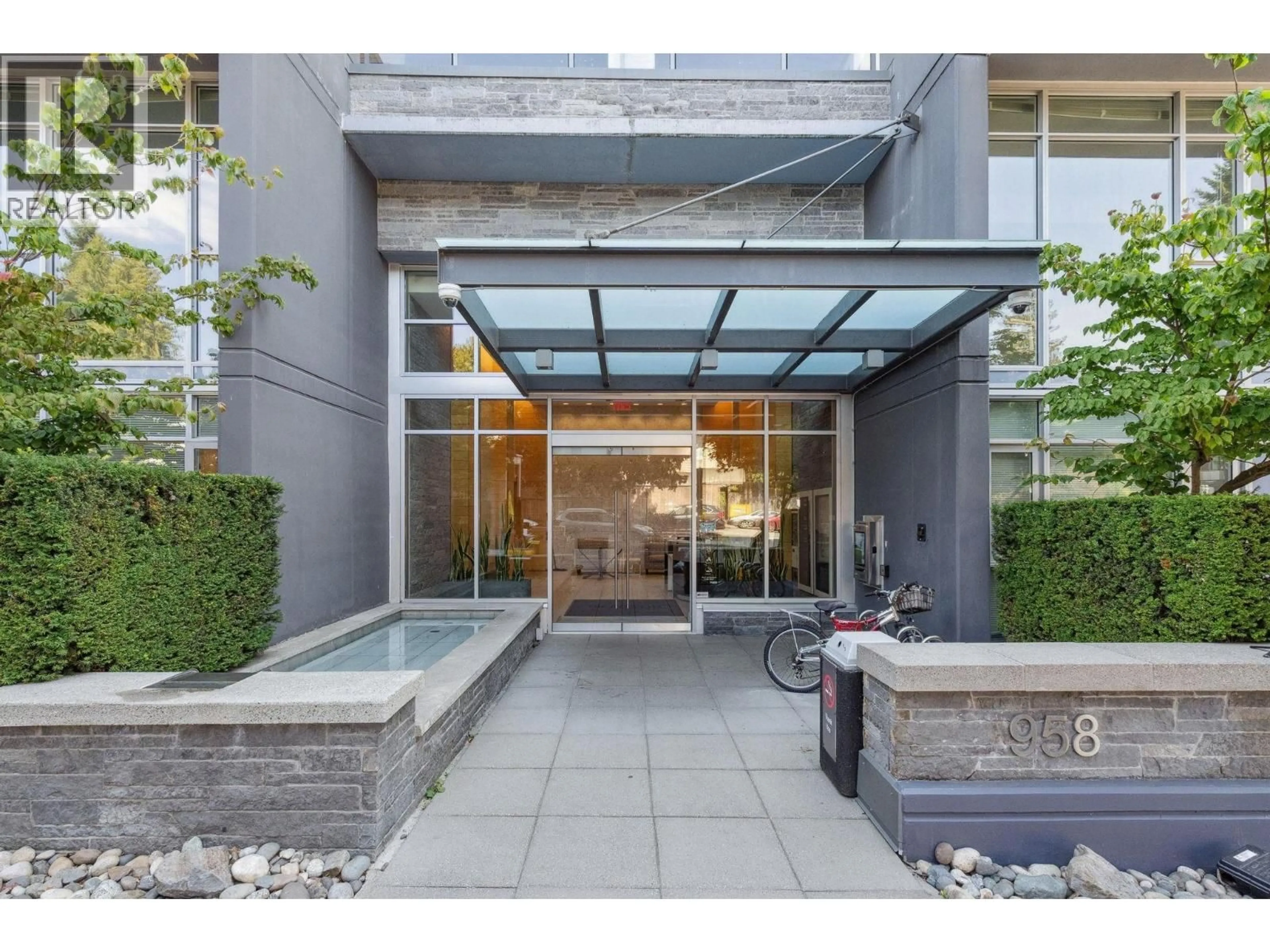 Unknown for 603 - 958 RIDGEWAY AVENUE, Coquitlam British Columbia V3K0C5