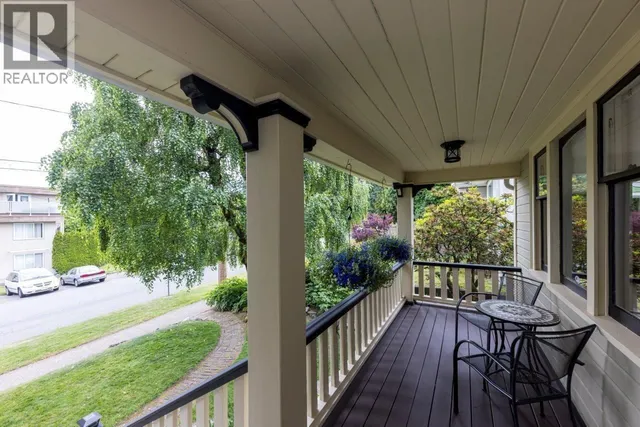 618 COLBORNE STREET, New Westminster 4