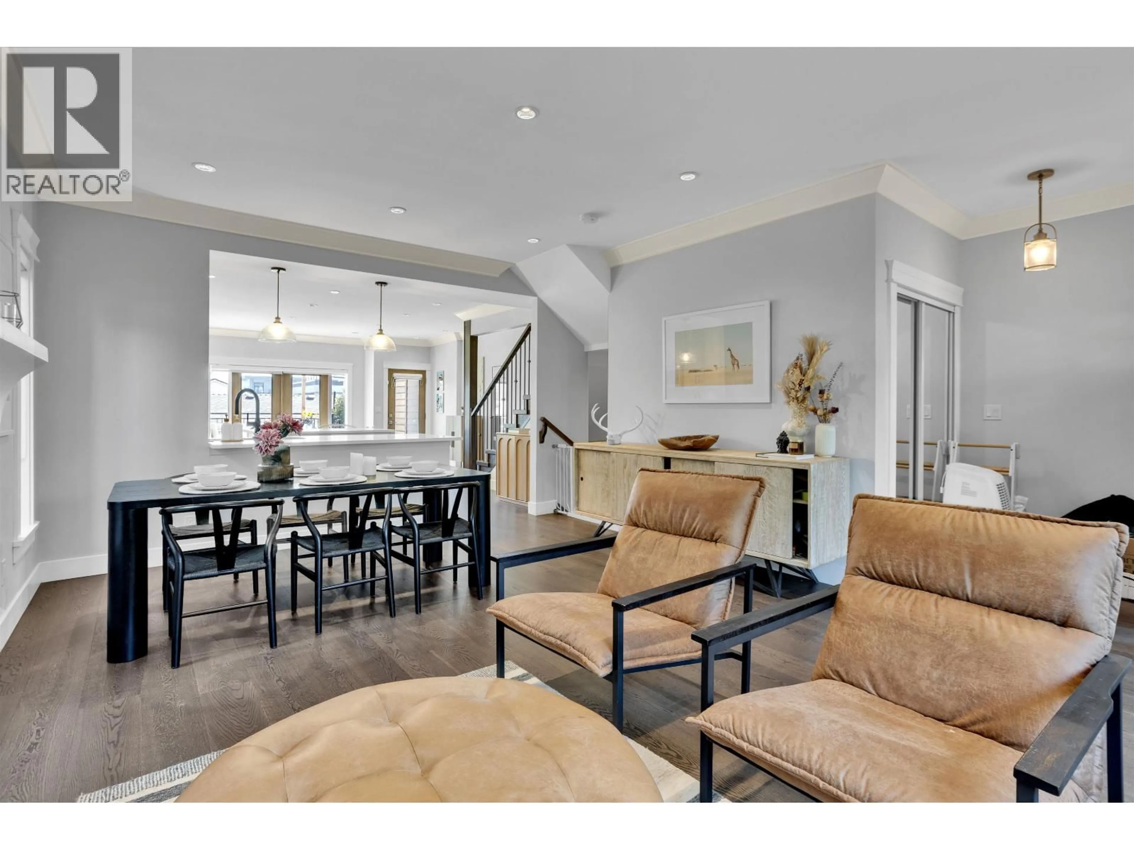 Open concept kitchen, unknown for 545 4TH STREET, North Vancouver British Columbia V7L1J7