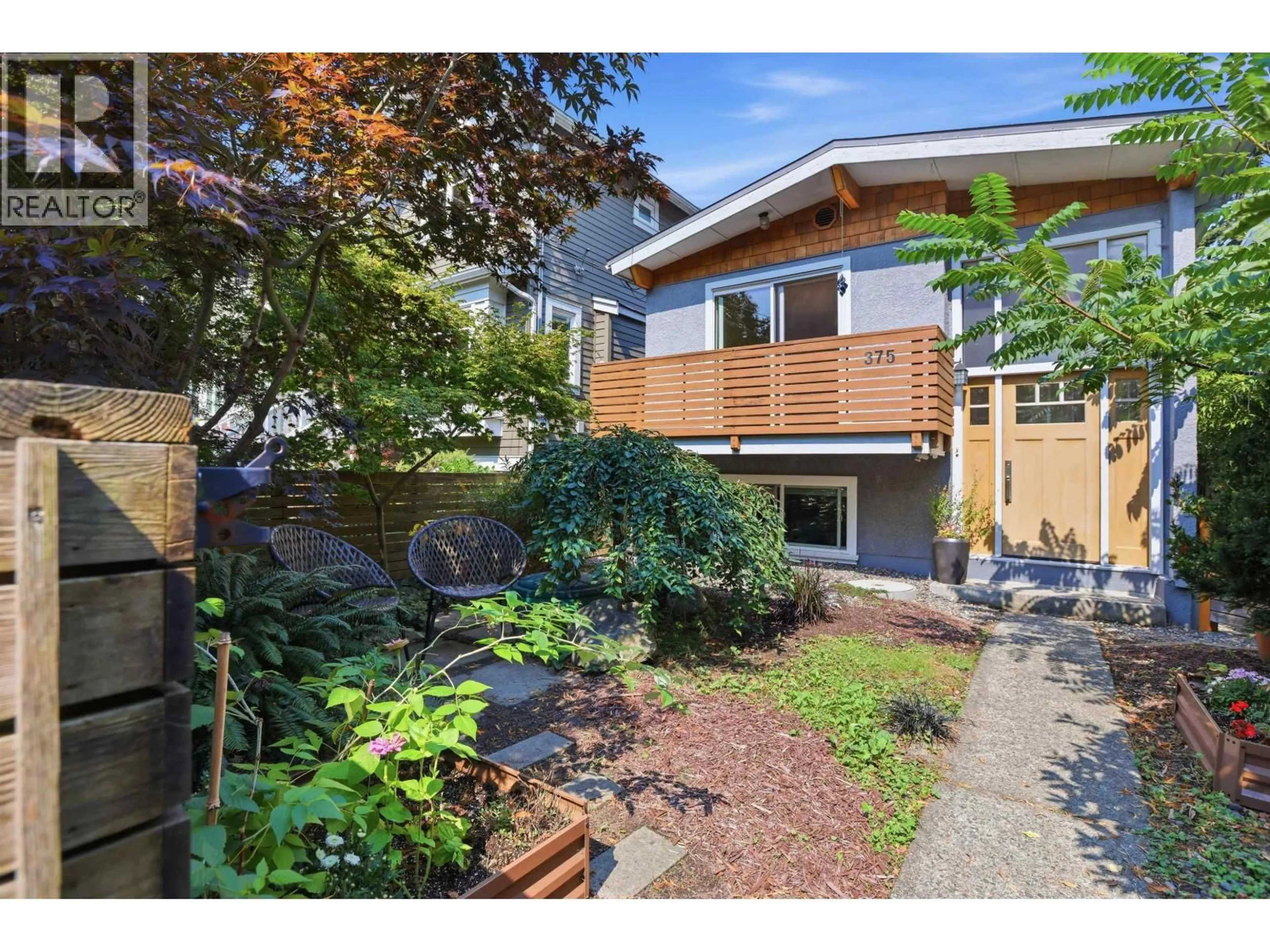 Unknown for 375 28TH AVENUE, Vancouver British Columbia V5V2M8