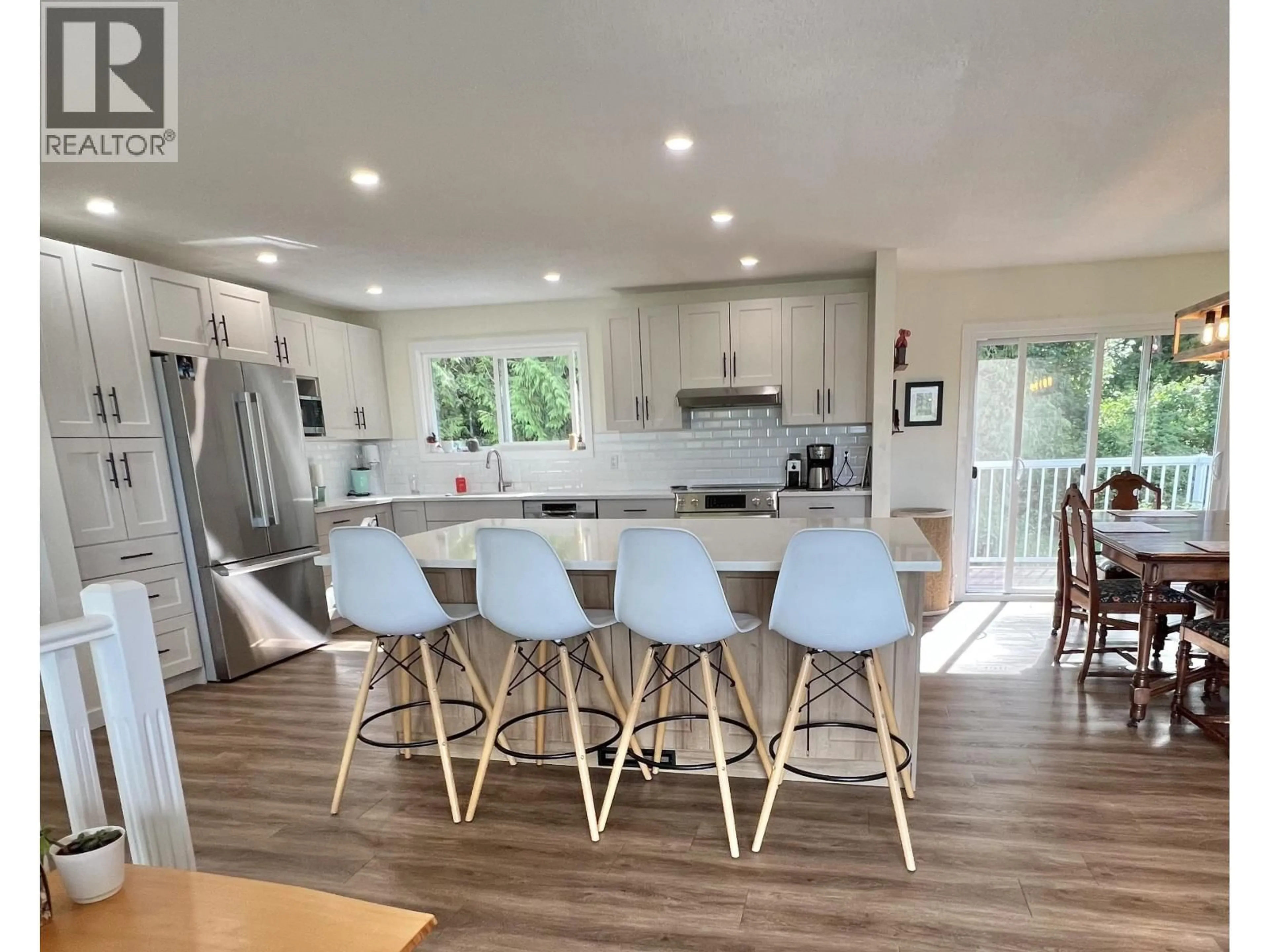 Open concept kitchen, wood/laminate floor for 1634 OVERLOOK STREET, Prince Rupert British Columbia V8J2C8