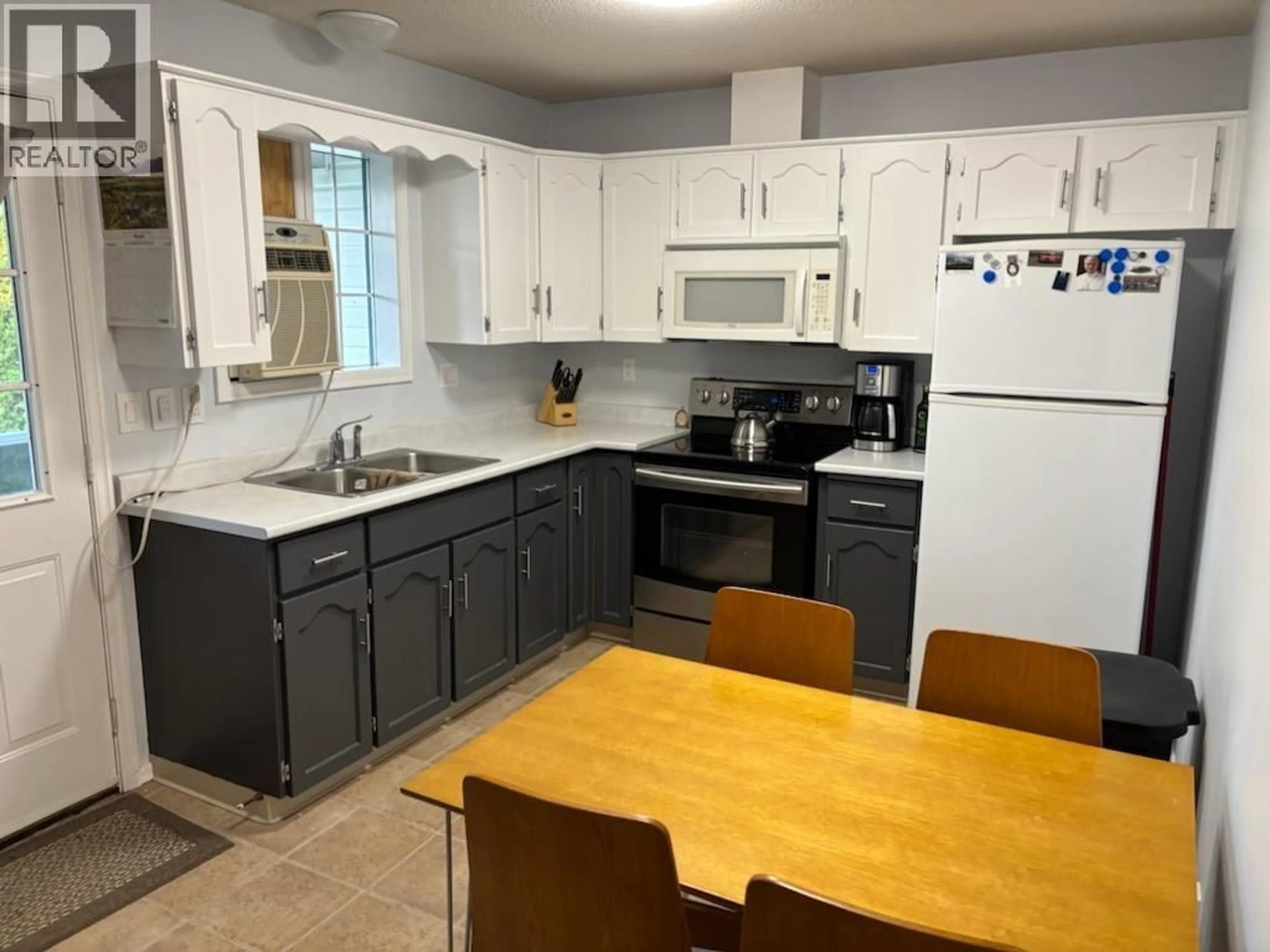 Standard kitchen, unknown for 205 - 106 MCDERMID DRIVE, Prince George British Columbia V2M4T6