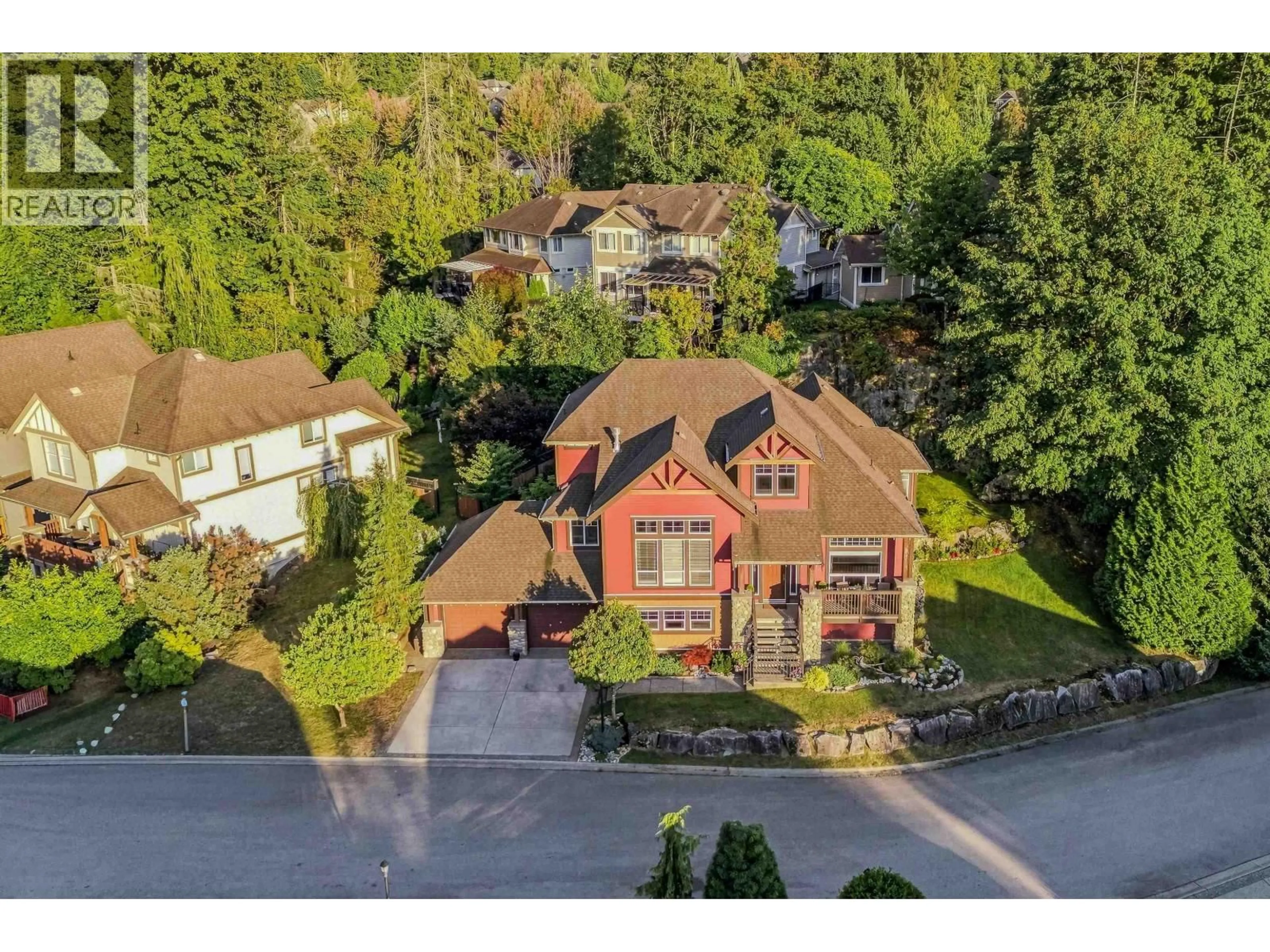 A pic from outside/outdoor area/front of a property/back of a property/a pic from drone, street for 15 - 13887 DOCKSTEADER LOOP, Maple Ridge British Columbia V4R0A2