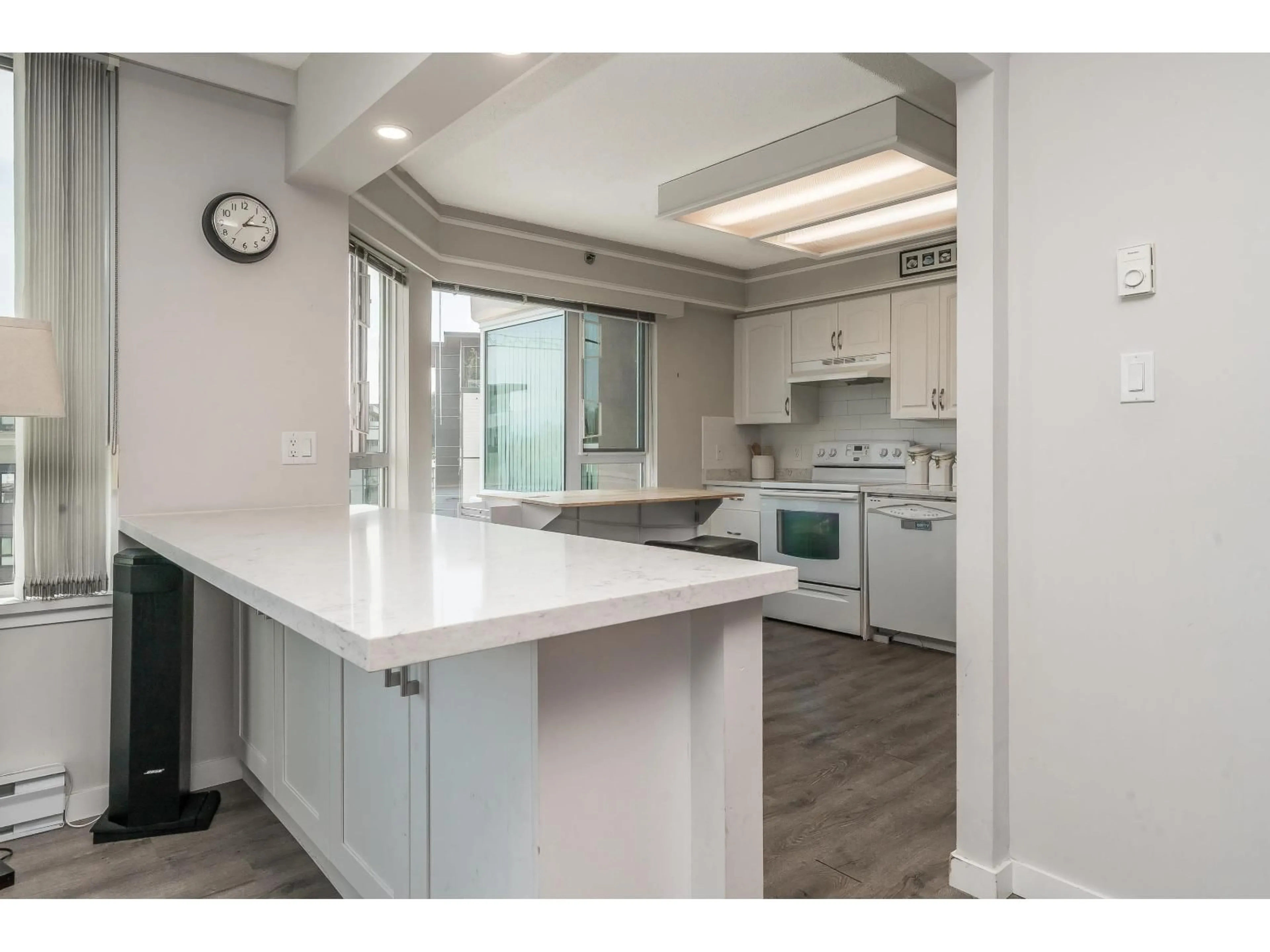 Open concept kitchen, unknown for 404 - 3170 GLADWIN ROAD, Abbotsford British Columbia V2T5T1