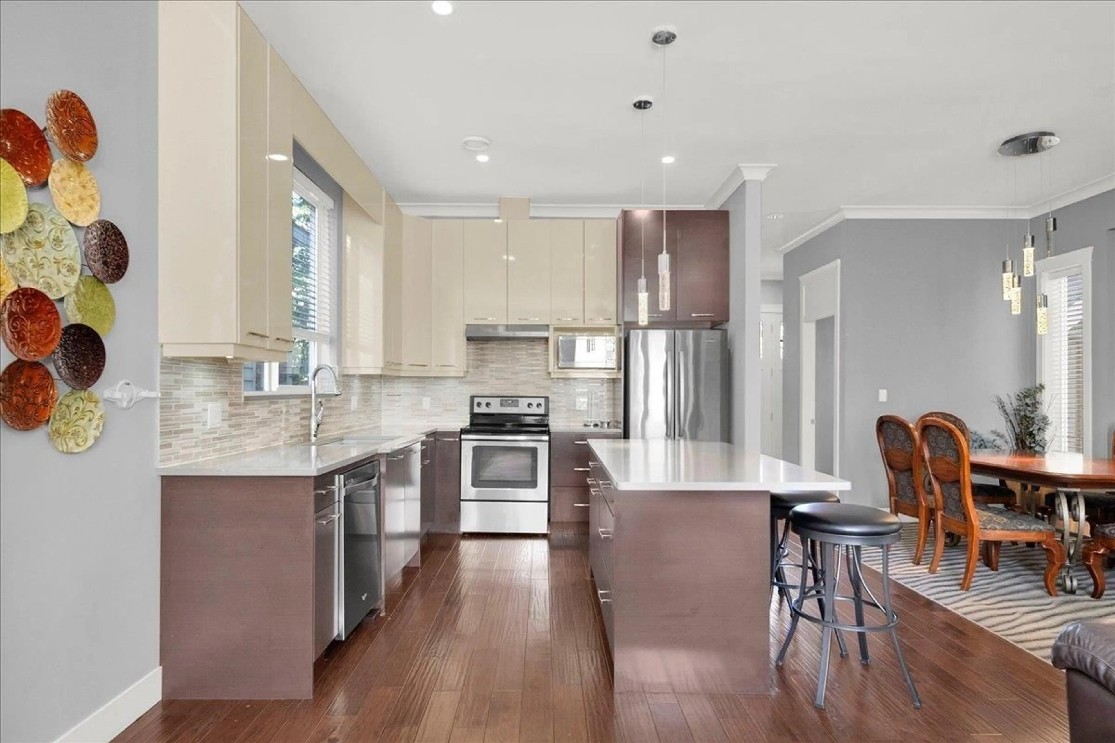 Open concept kitchen, unknown for 2886 160 STREET, Surrey British Columbia V3Z3W1