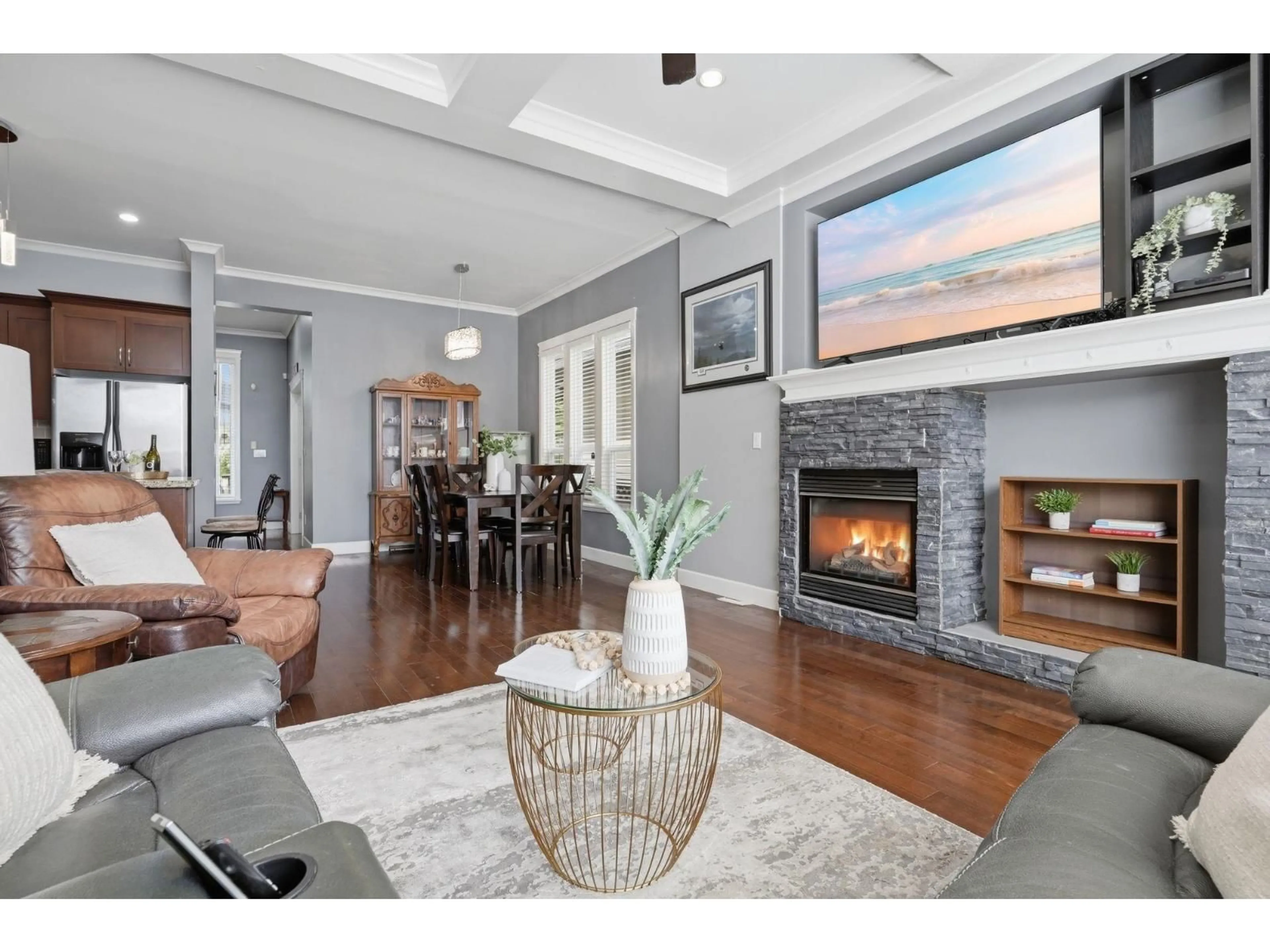 Living room with furniture, unknown for 6814 192 STREET, Surrey British Columbia V4N0B5