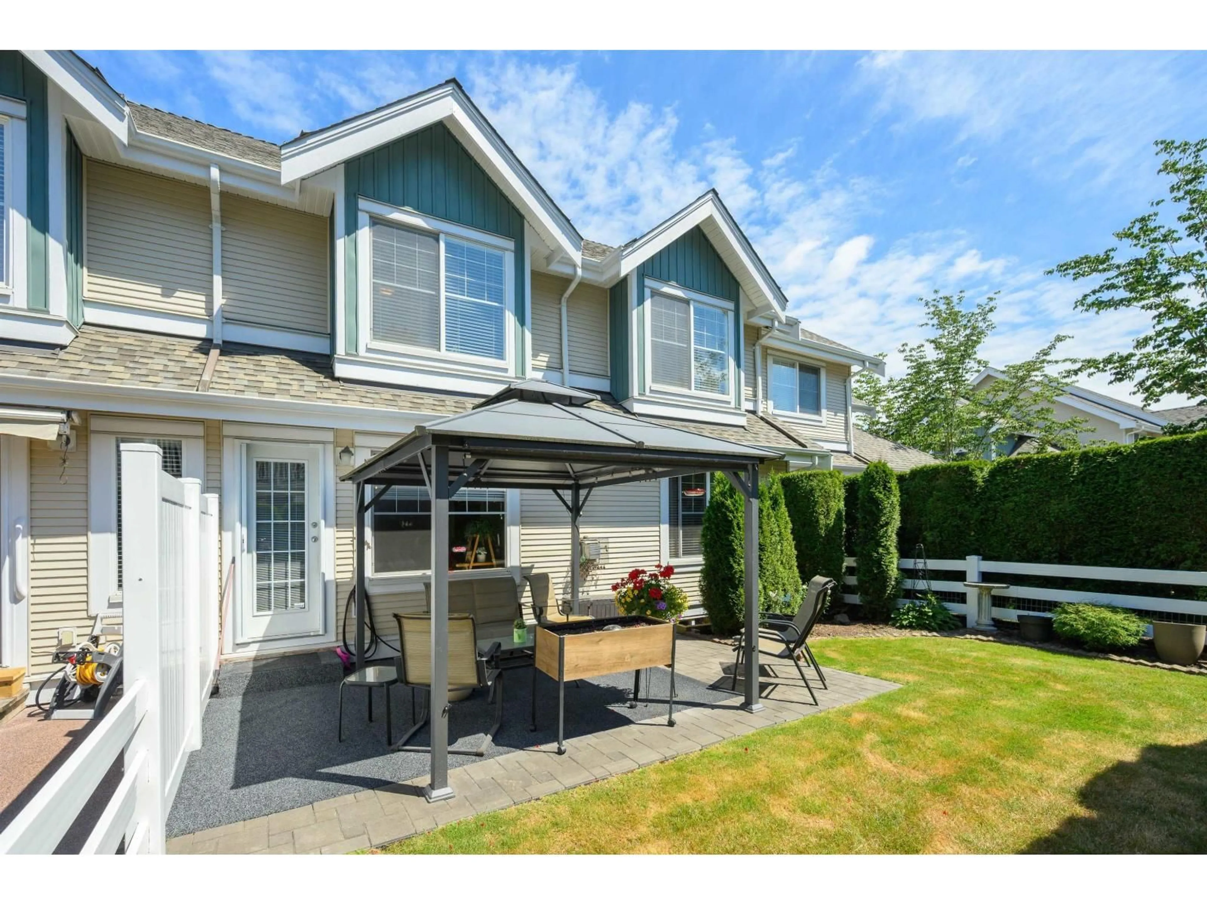 Patio, street for 49 - 16995 64 AVENUE, Surrey British Columbia V3S0V9