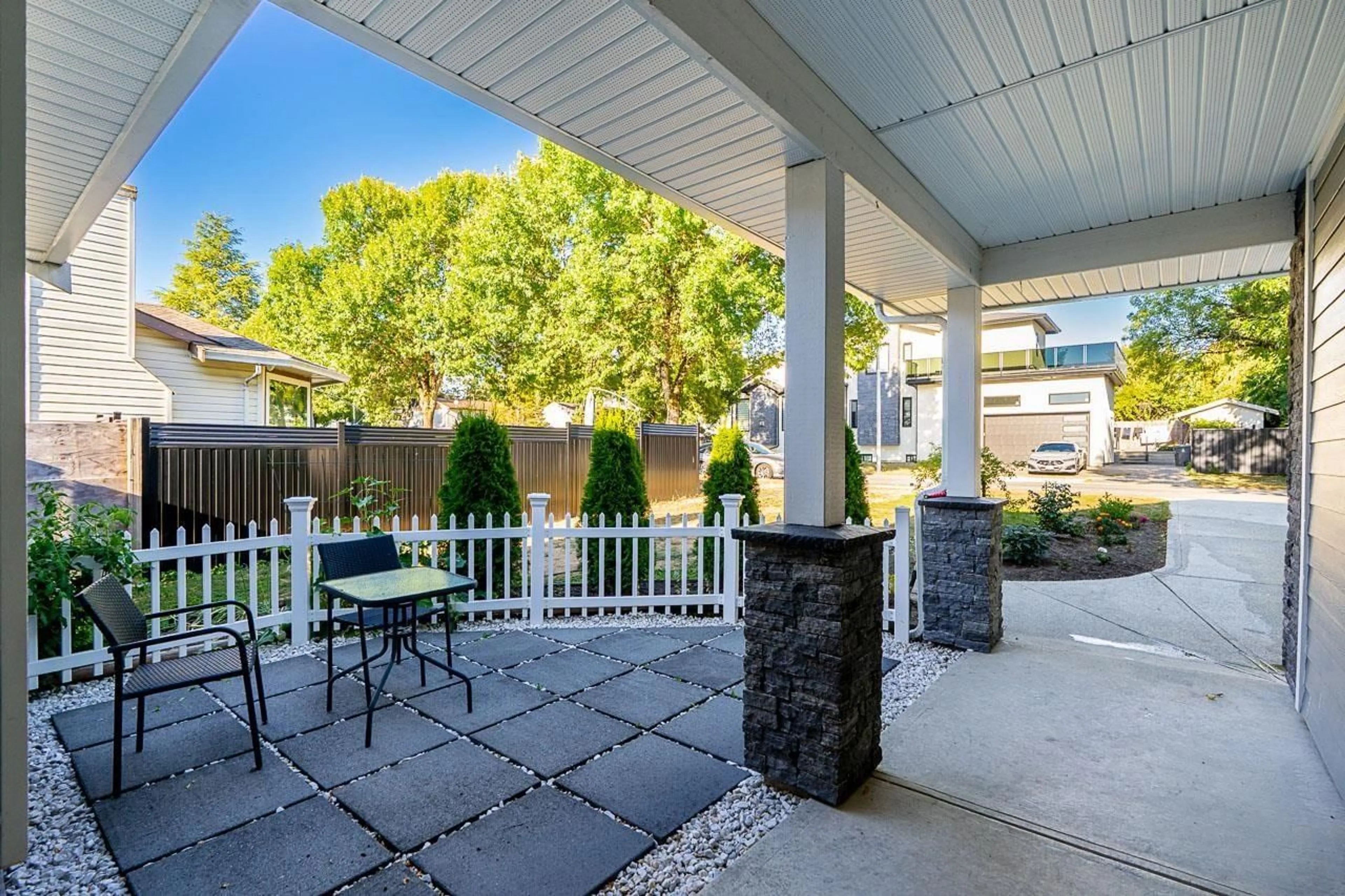 Patio, street for 8673 150 STREET, Surrey British Columbia V3S5G1