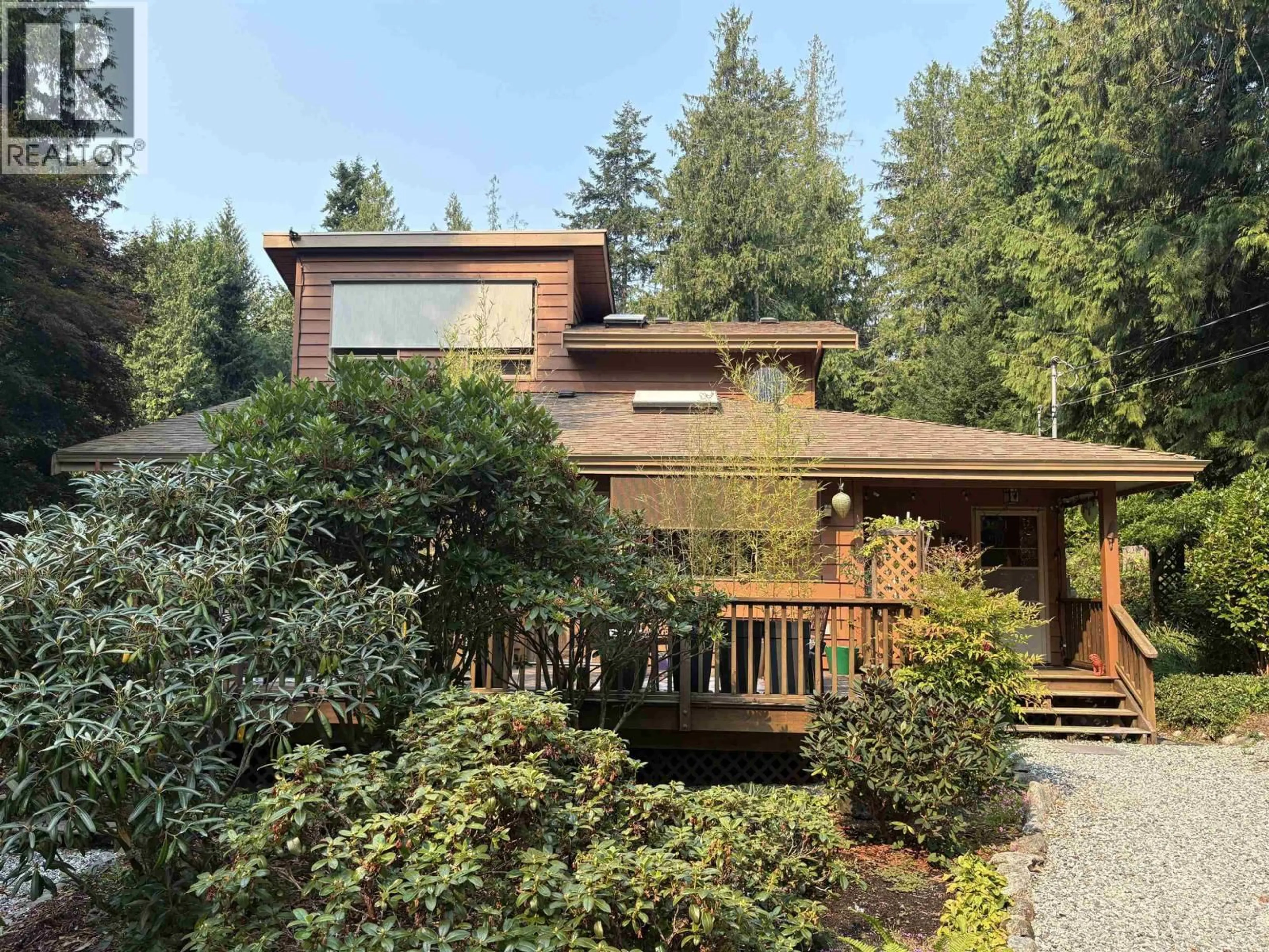Home with vinyl exterior material, forest/trees view for 1549 PARK AVENUE, Roberts Creek British Columbia V0N2W2