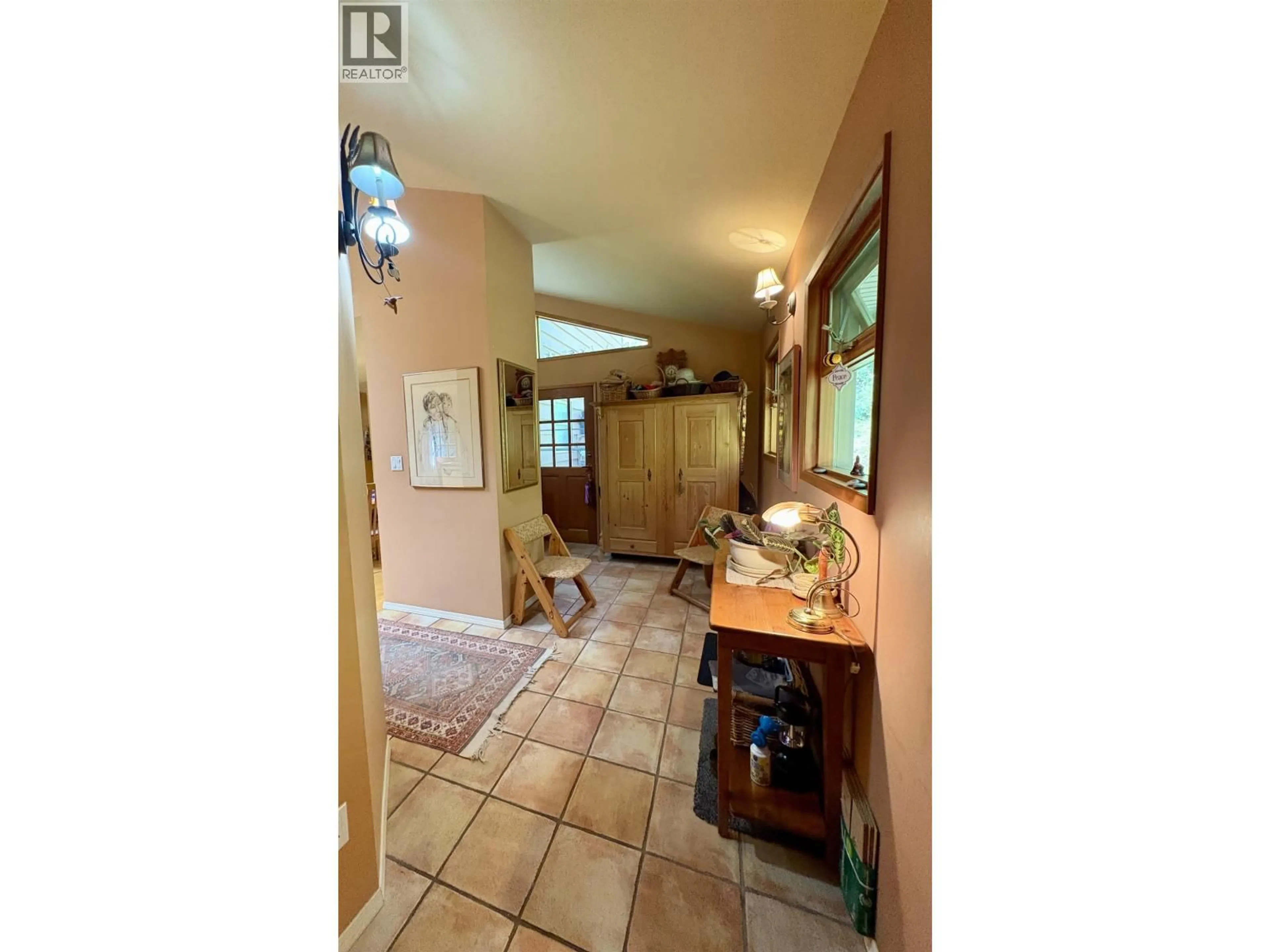Unknown for 1549 PARK AVENUE, Roberts Creek British Columbia V0N2W2