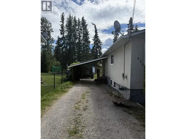 454 8TH AVENUE, Burns Lake 2