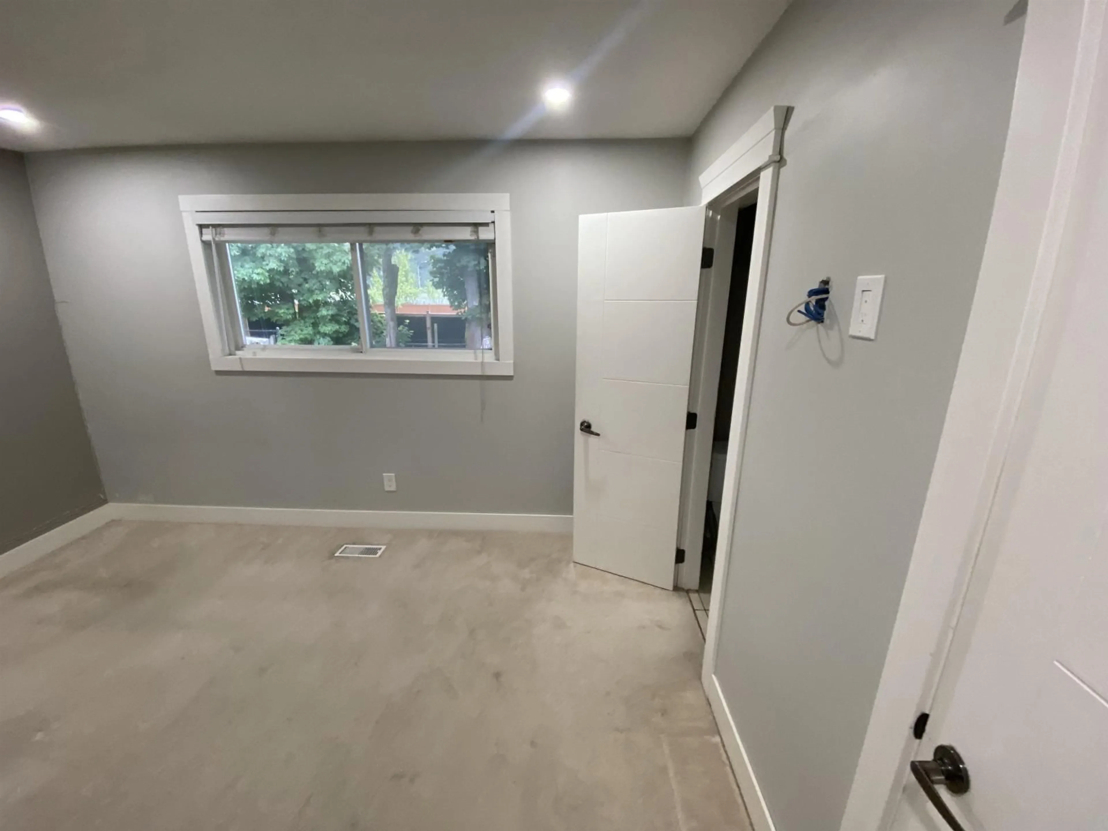 A pic of a room for 1960 CATALINA CRESCENT, Abbotsford British Columbia V2T3W1