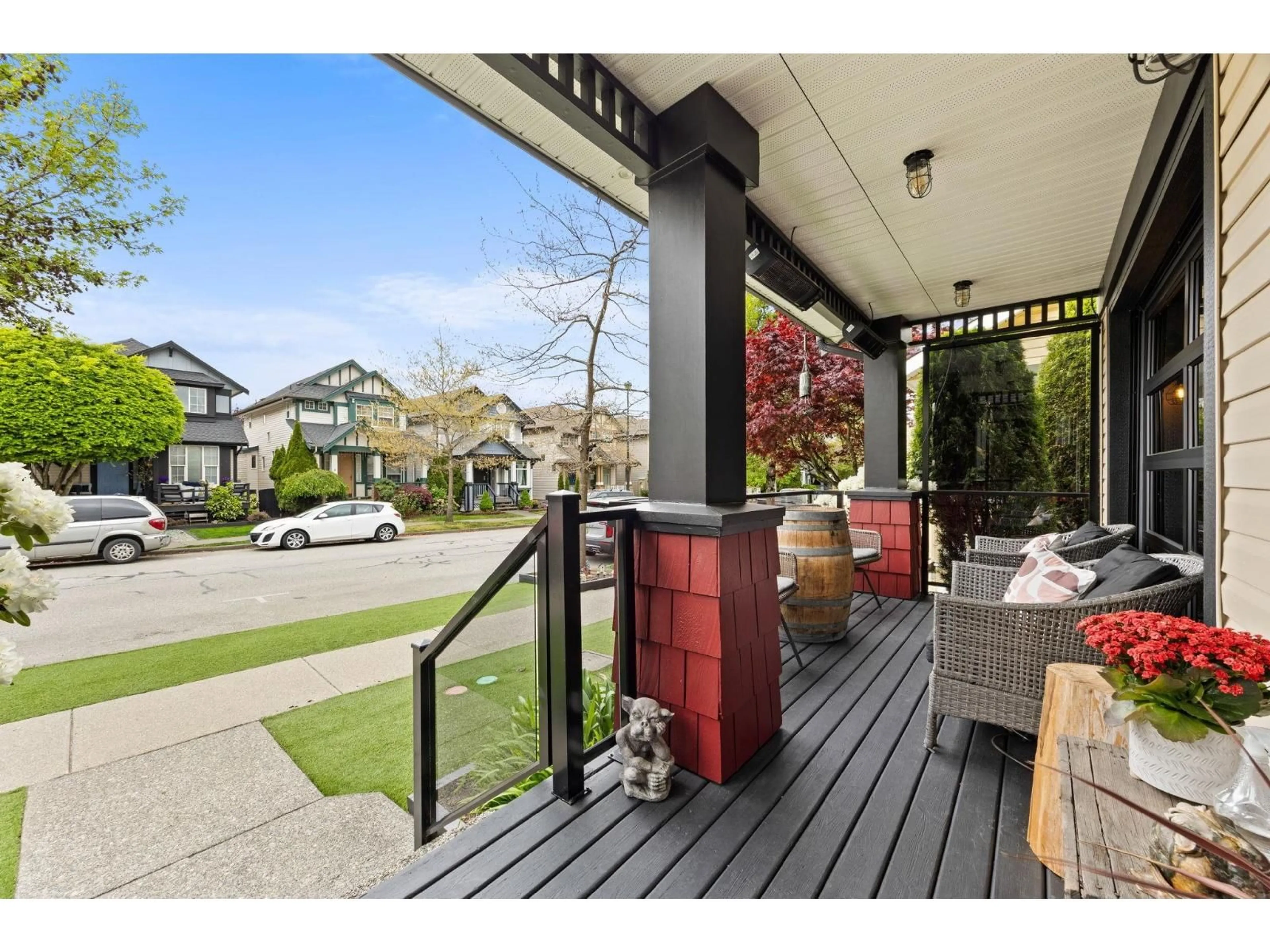 Patio, street for 6676 185 STREET, Surrey British Columbia V3S9B1