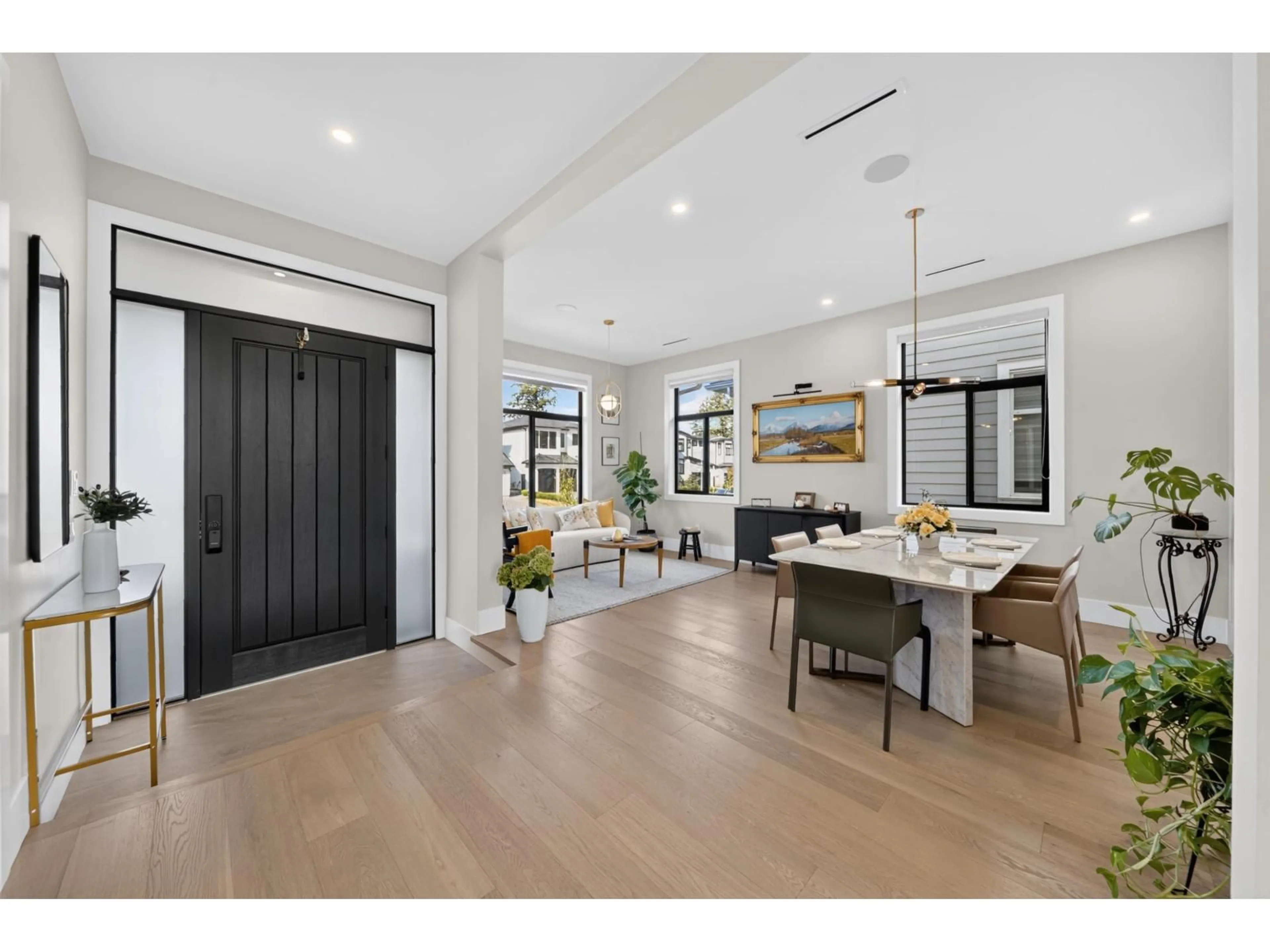 Open concept kitchen, unknown for 19742 33 AVENUE, Langley British Columbia V3A0N9
