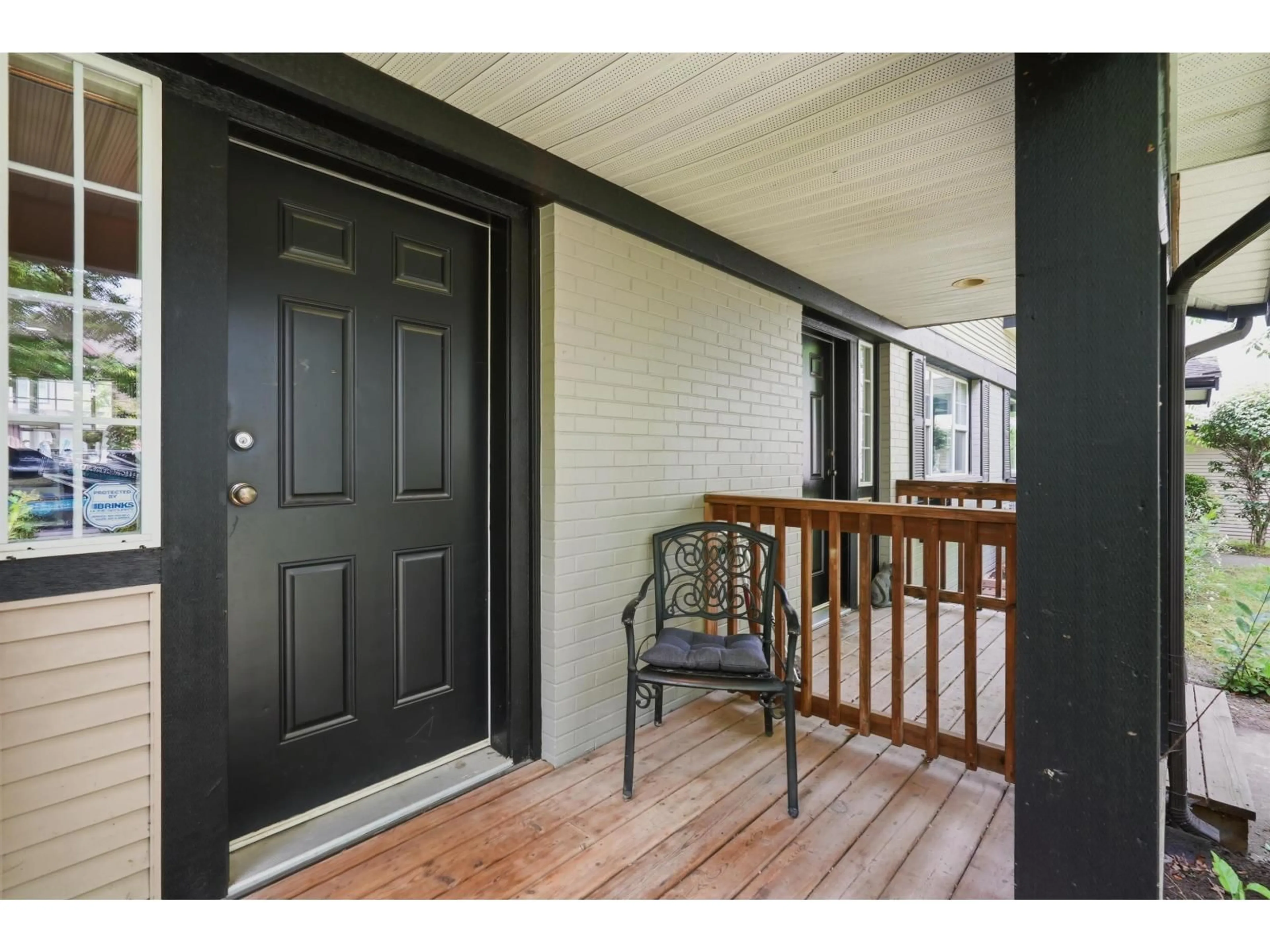 Indoor entryway for 14 - 45535 SHAWNIGAN CRESCENT, Chilliwack British Columbia V2R0A2