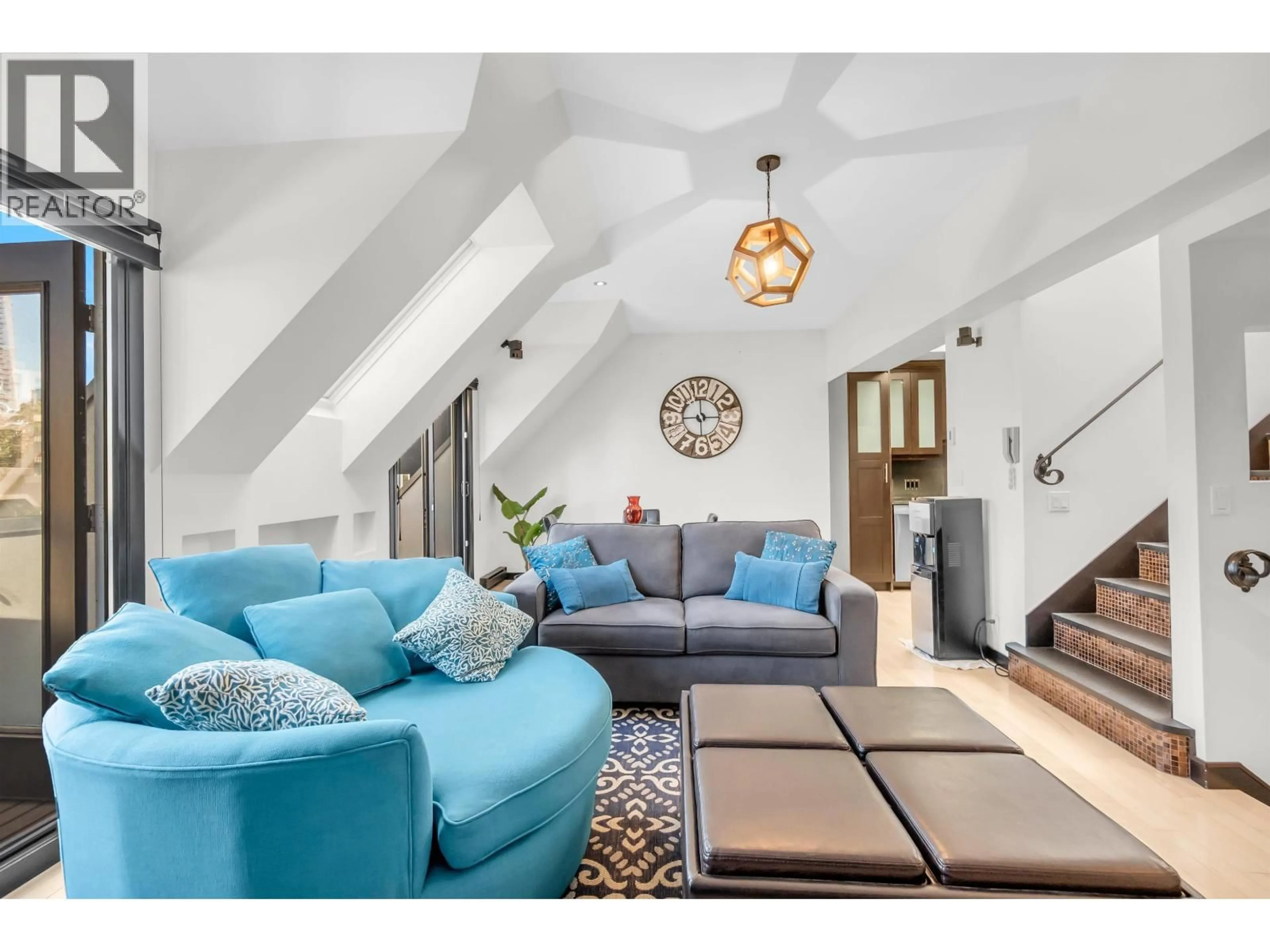 Living room with furniture, unknown for 1848 1ST AVENUE, Vancouver British Columbia V6J1G5