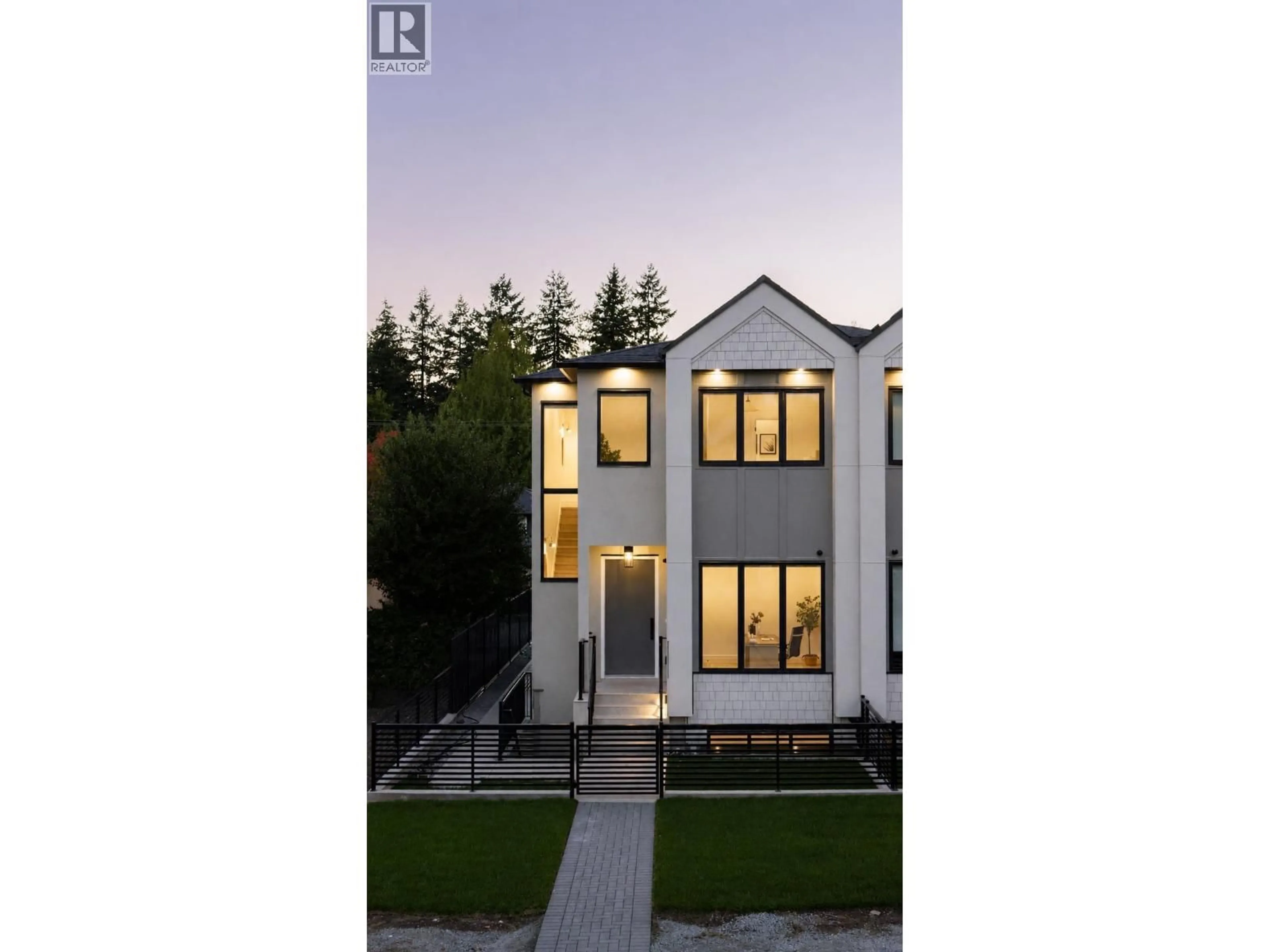 A pic from outside/outdoor area/front of a property/back of a property/a pic from drone, street for 2 - 1735 BLAINE AVENUE, Burnaby British Columbia V5A2L9