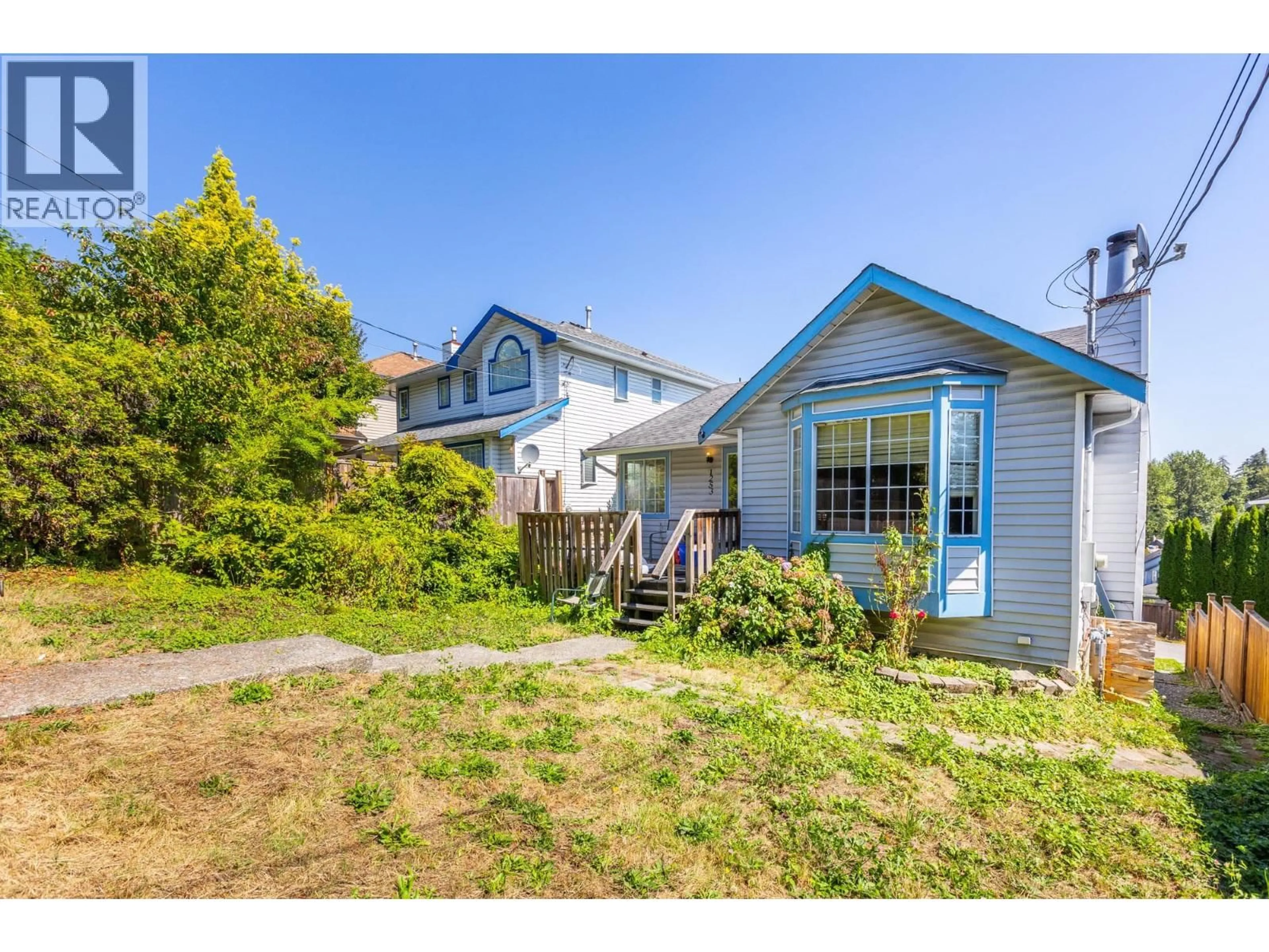 A pic from outside/outdoor area/front of a property/back of a property/a pic from drone, street for 1253 JOHNSON STREET, Coquitlam British Columbia V3B4T3