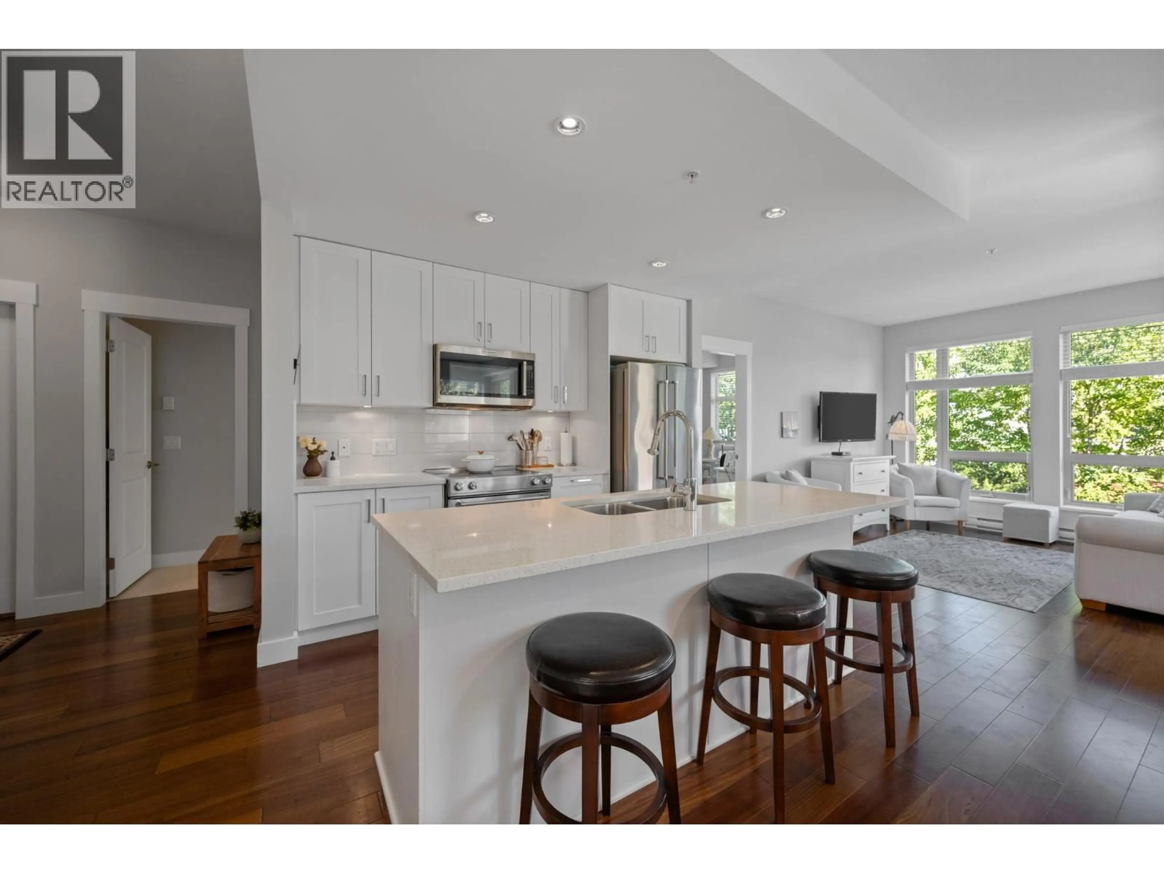 Open concept kitchen, unknown for 312 - 1166 54A STREET, Delta British Columbia V4M4B5