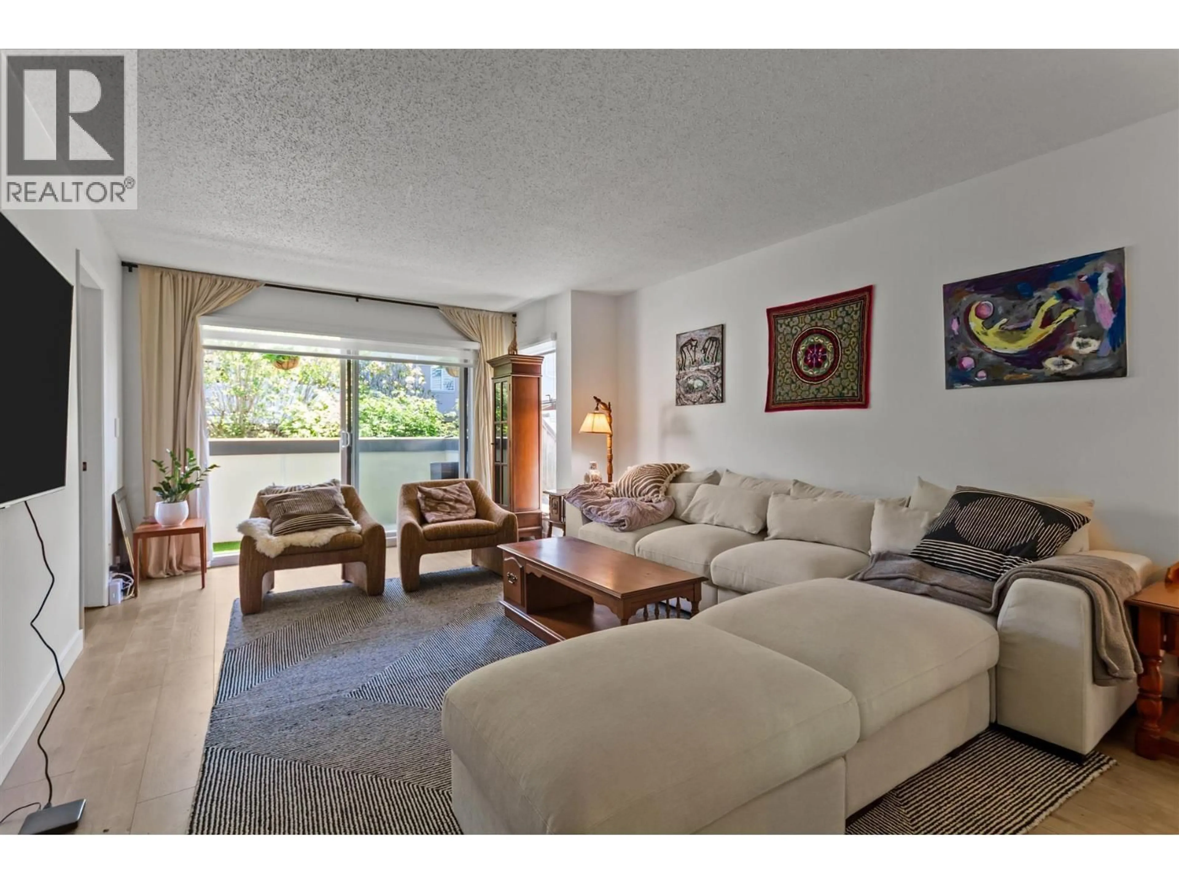 Living room with furniture, unknown for 204 - 2240 WALL STREET, Vancouver British Columbia V5L1B6