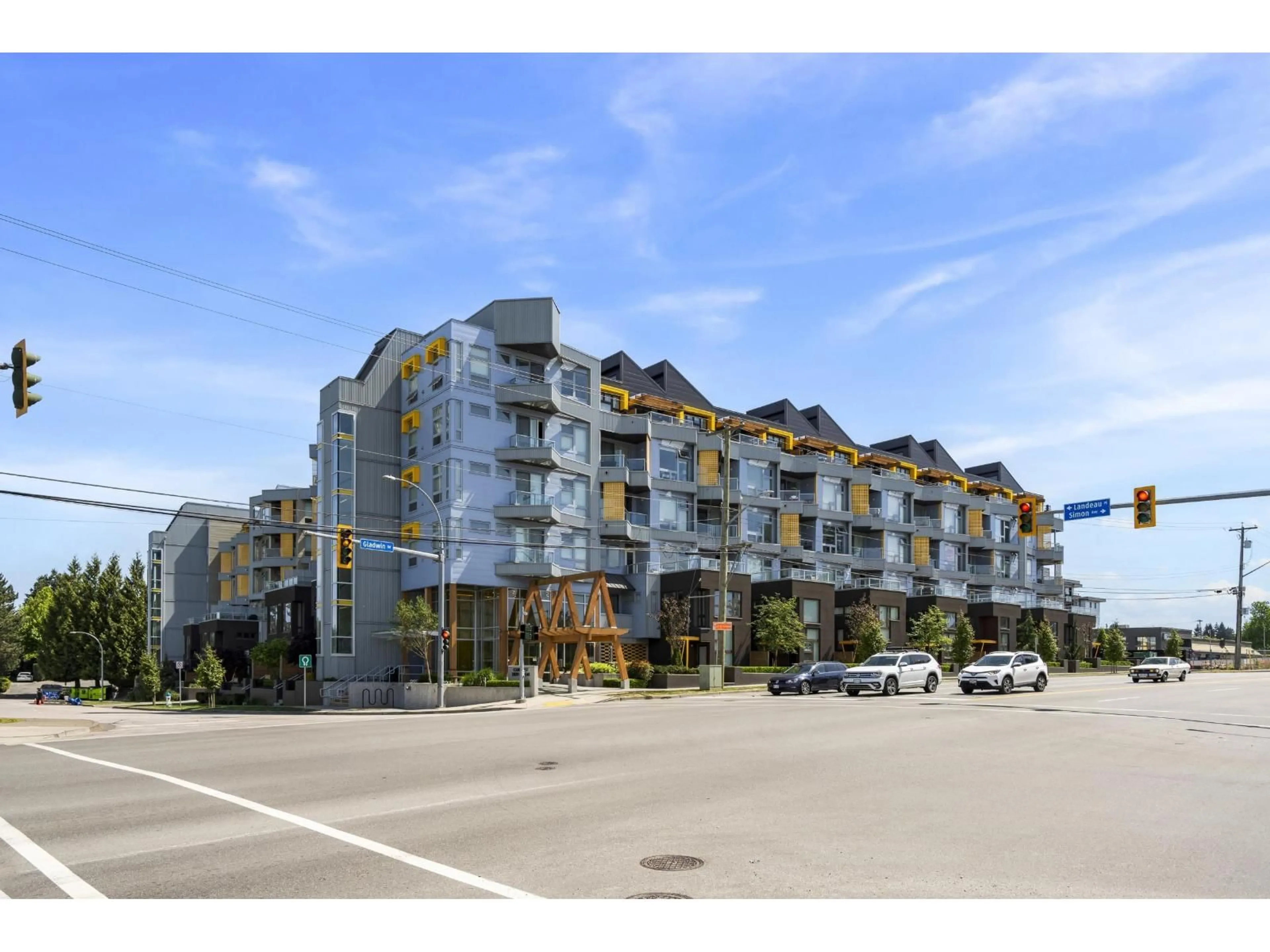 Blurry image for 610 - 32828 LANDEAU PLACE, Abbotsford British Columbia V2S6S6