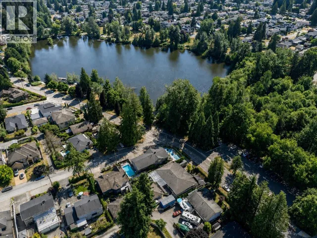 677 GATENSBURY STREET, Coquitlam 2