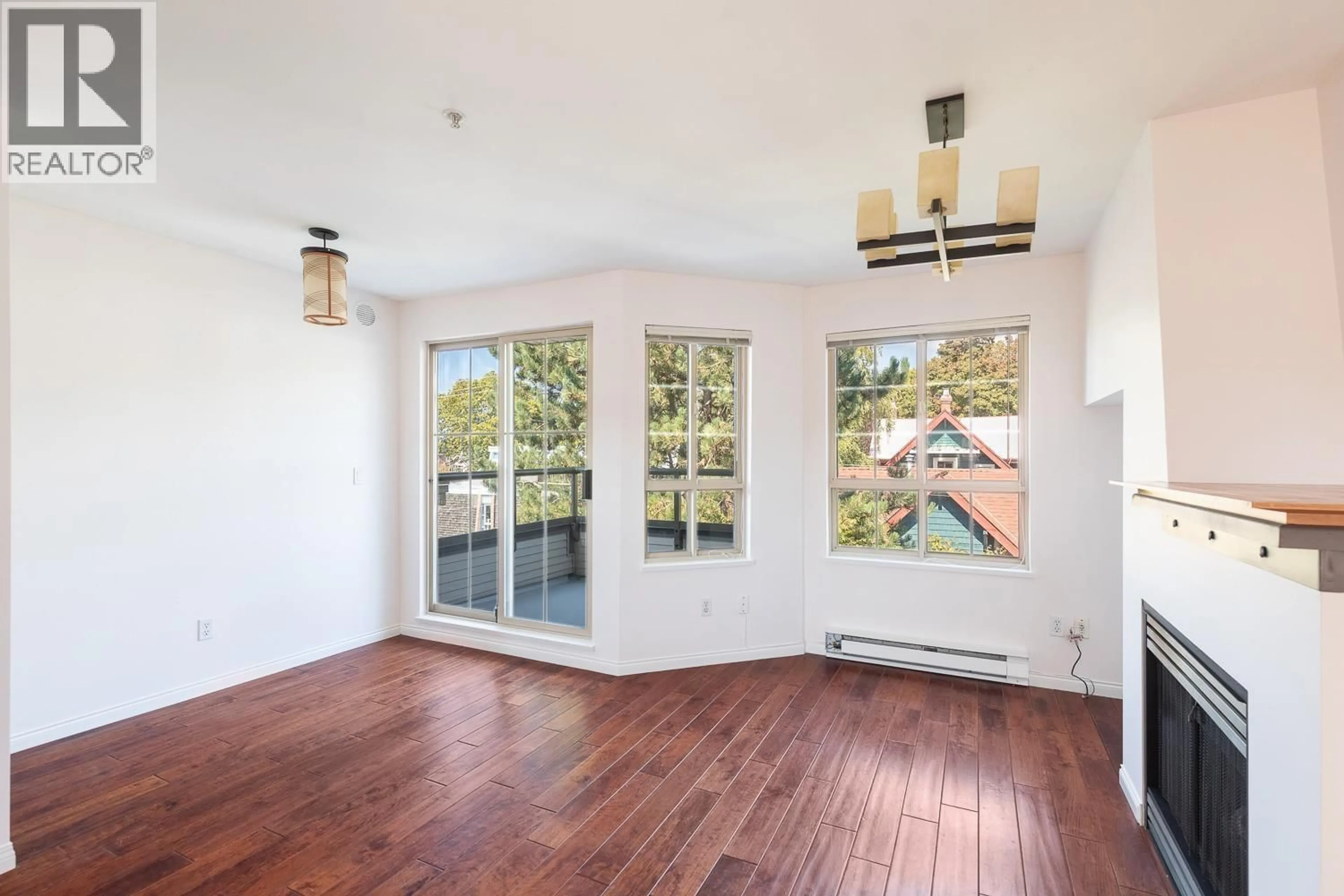 A pic of a room for 34 - 2375 BROADWAY, Vancouver British Columbia V6K2E6