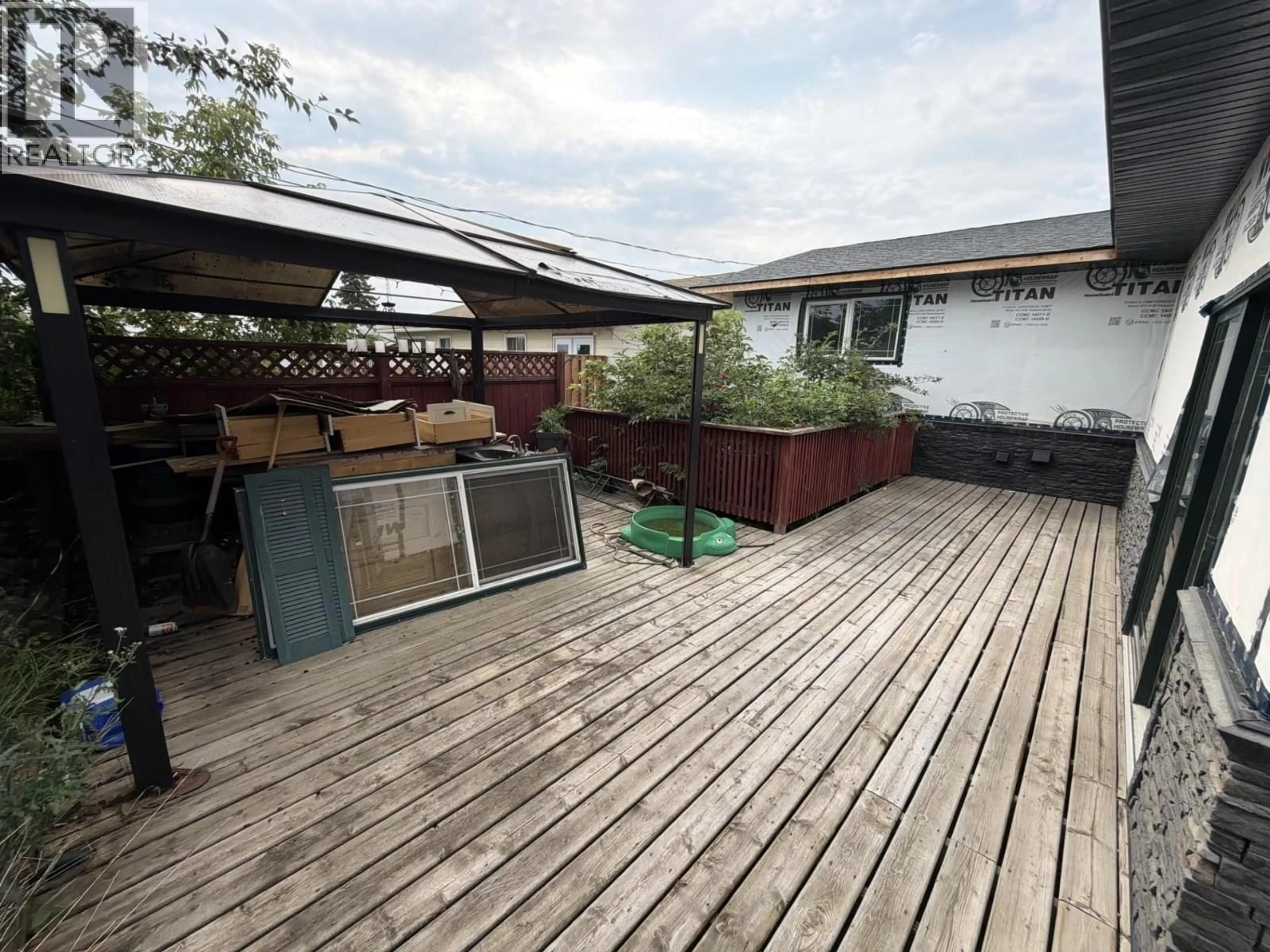 Patio, street for 9019 88 STREET, Fort St. John British Columbia V1J5B1