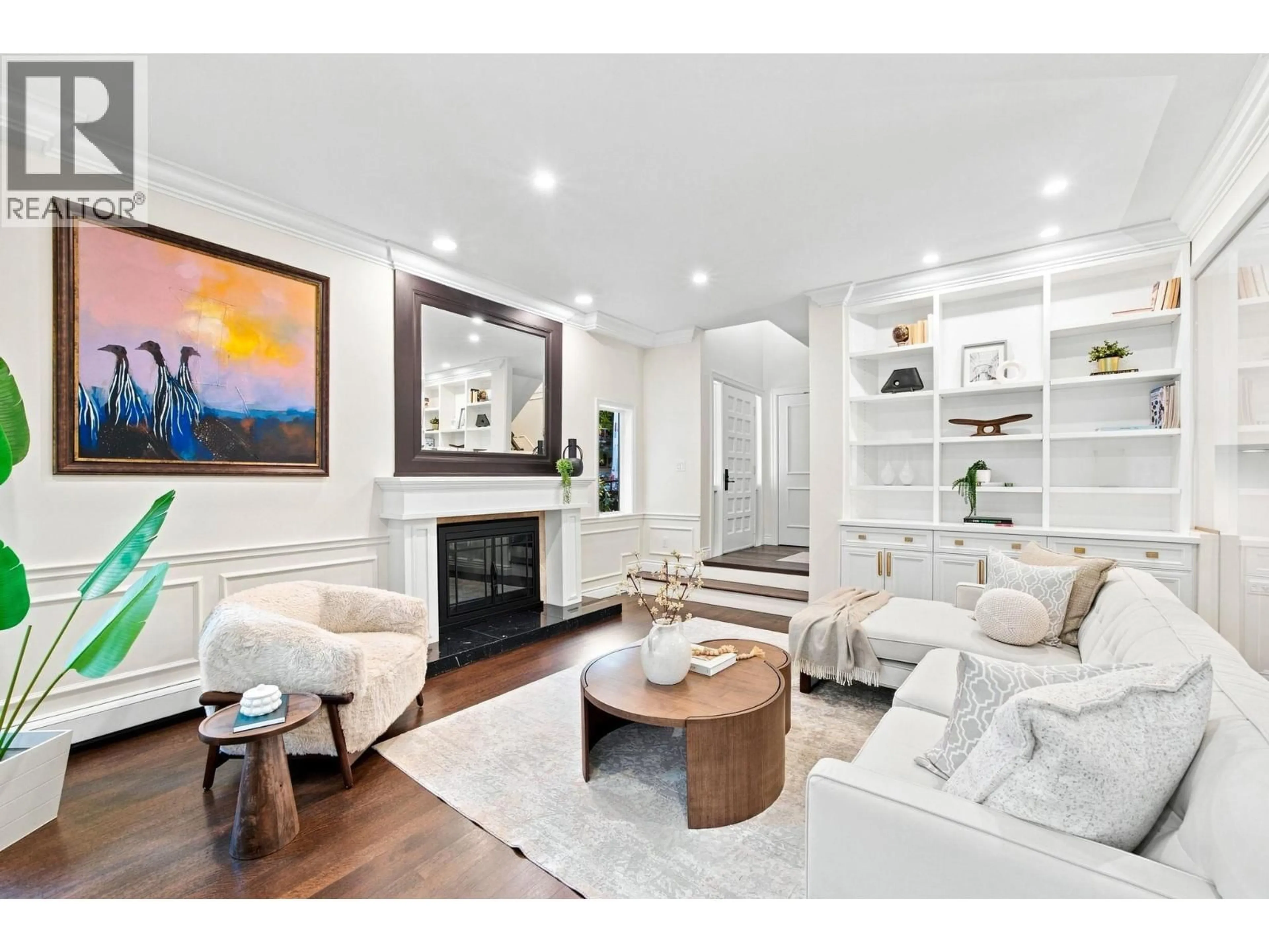 Living room with furniture, wood/laminate floor for 4245 NAUTILUS CLOSE, Vancouver British Columbia V6R4L1