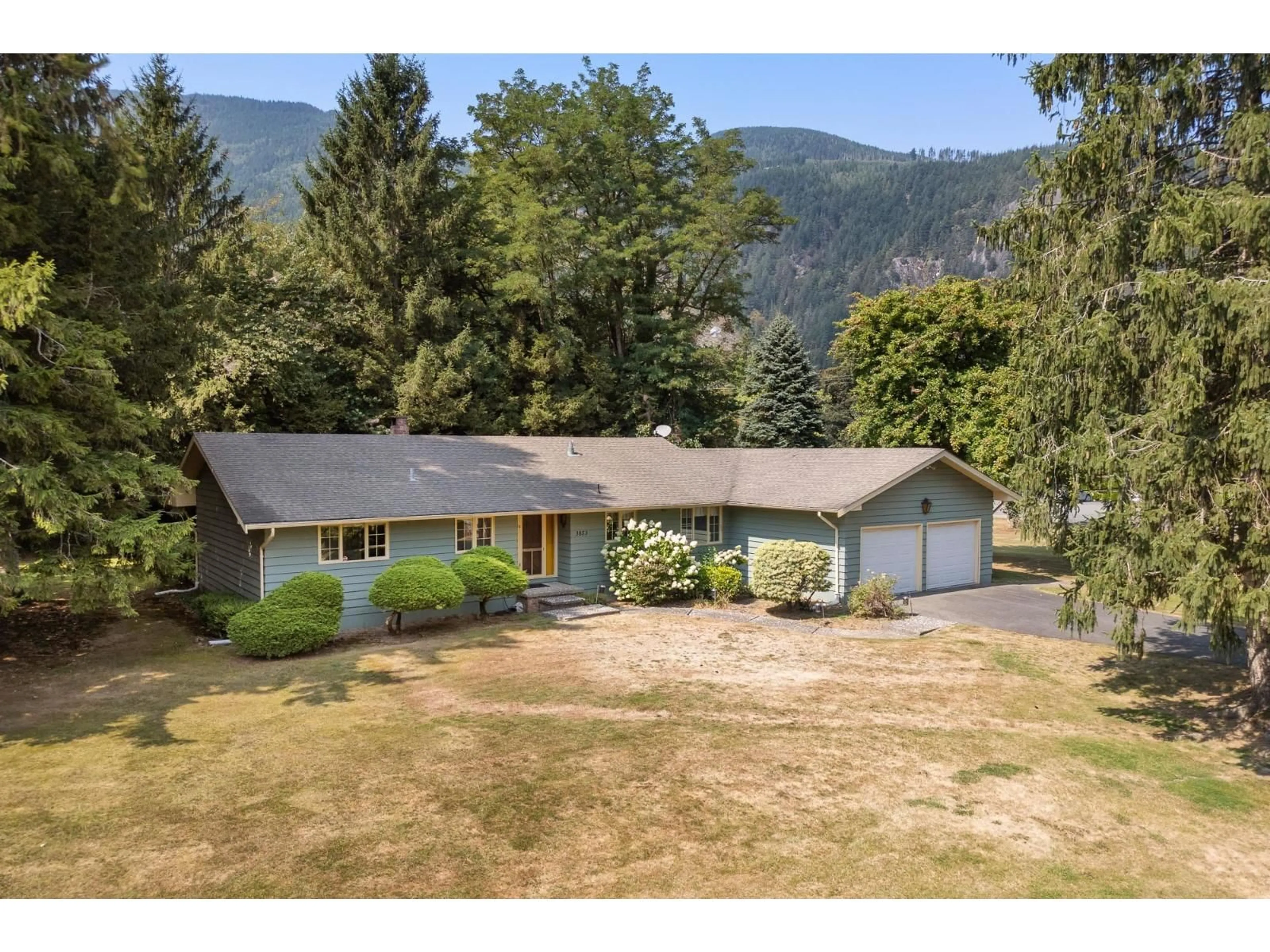 A pic from outside/outdoor area/front of a property/back of a property/a pic from drone, mountain view for 3853 HOT SPRINGS ROAD, Agassiz British Columbia V0M1A3