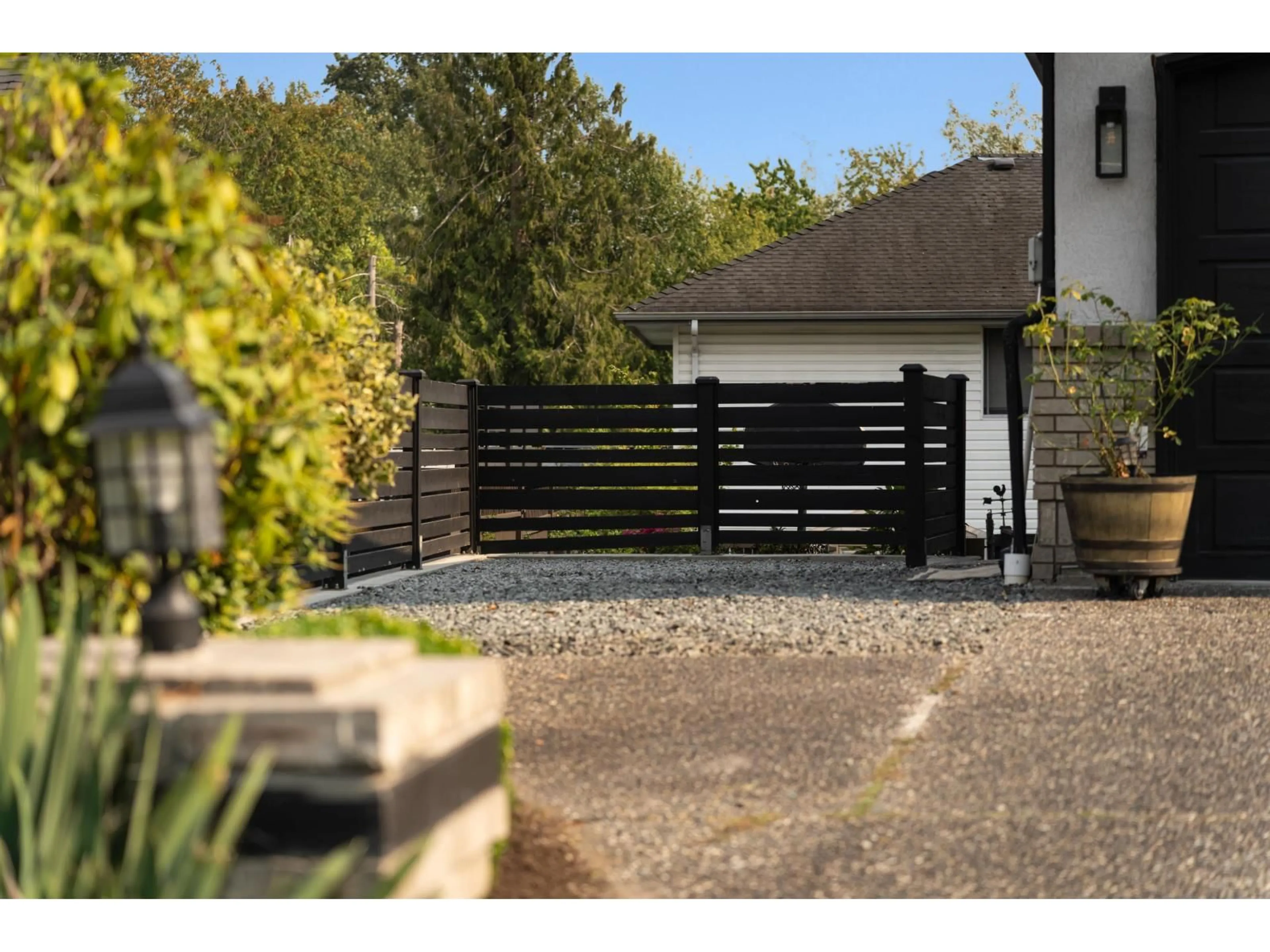 Unknown for 19028 58TH AVENUE, Surrey British Columbia V3S7M3