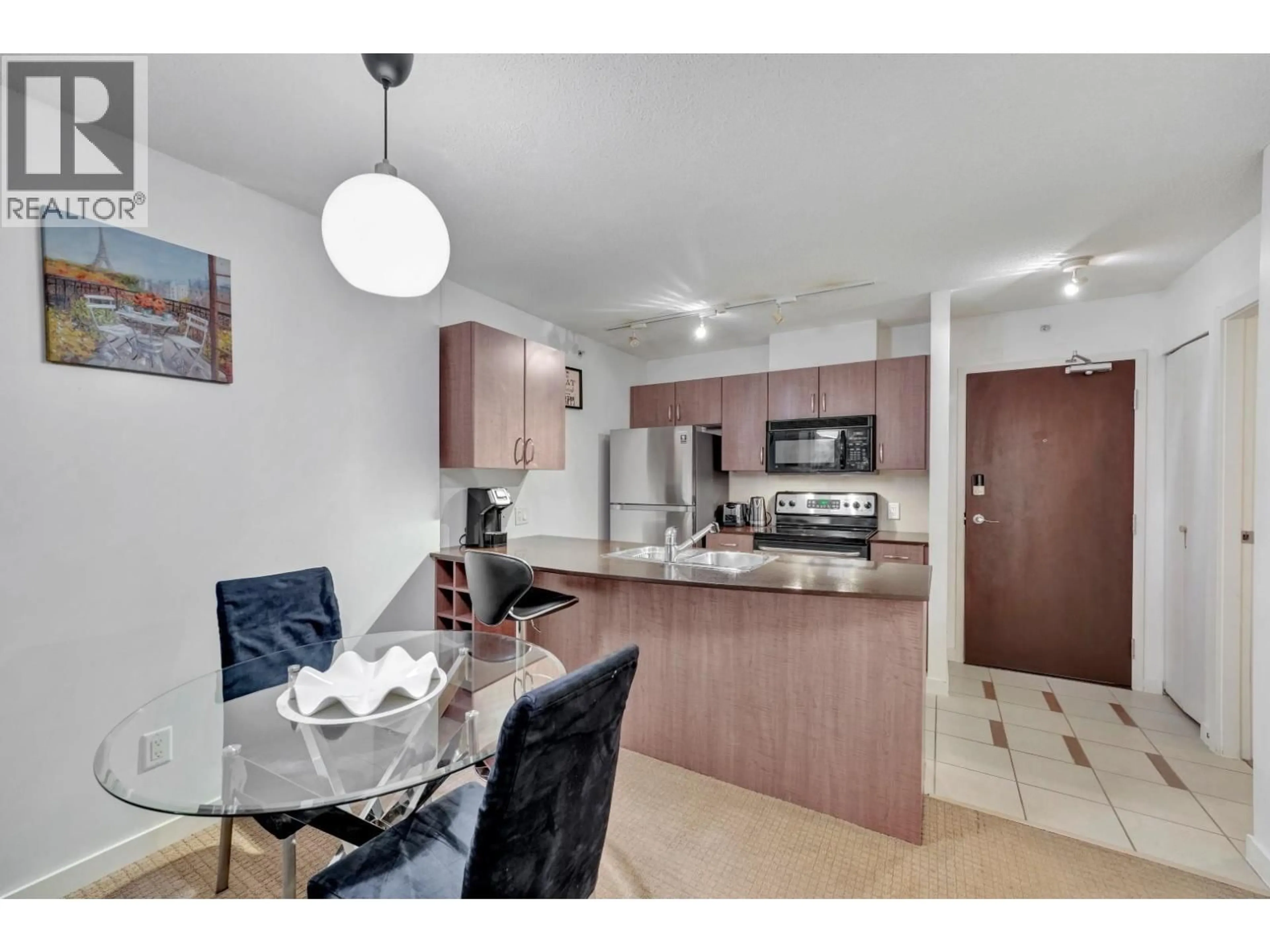 Open concept kitchen, unknown for 1506 - 610 GRANVILLE STREET, Vancouver British Columbia V6C3T3