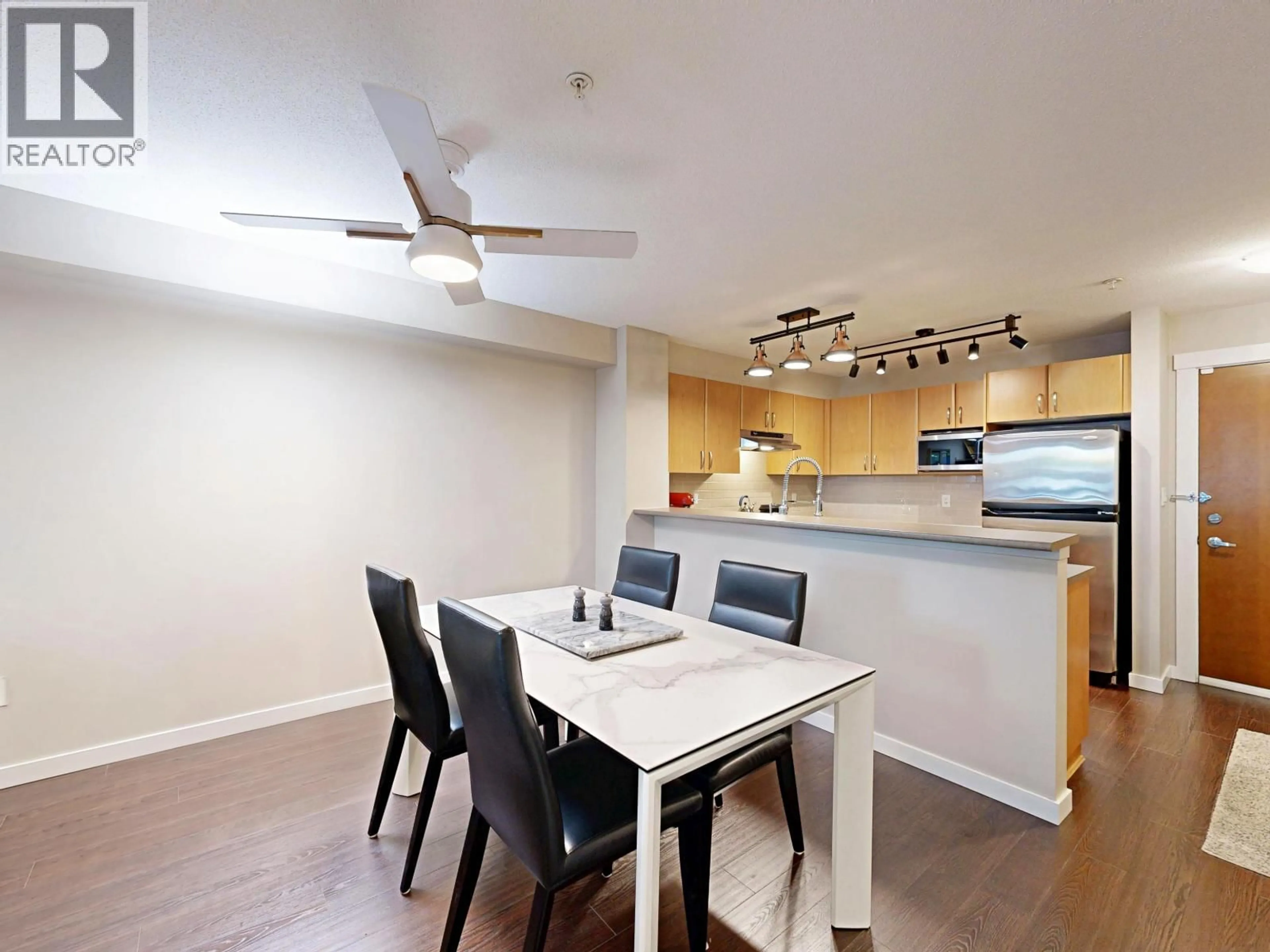 Unknown for 207 - 4783 DAWSON STREET, Burnaby British Columbia V5C0A8