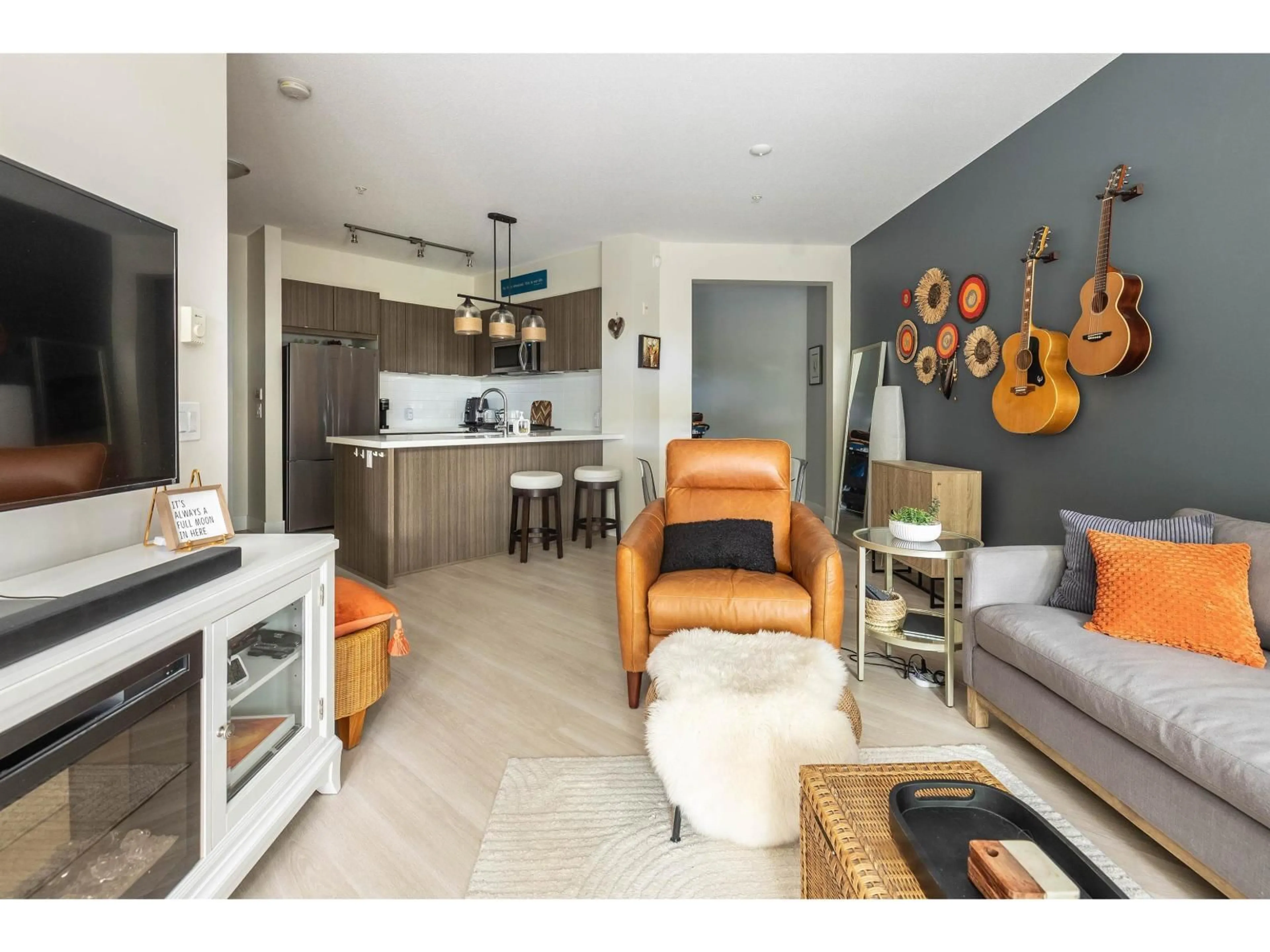 Living room with furniture, unknown for 114 - 3323 151 STREET, Surrey British Columbia V3Z0L3