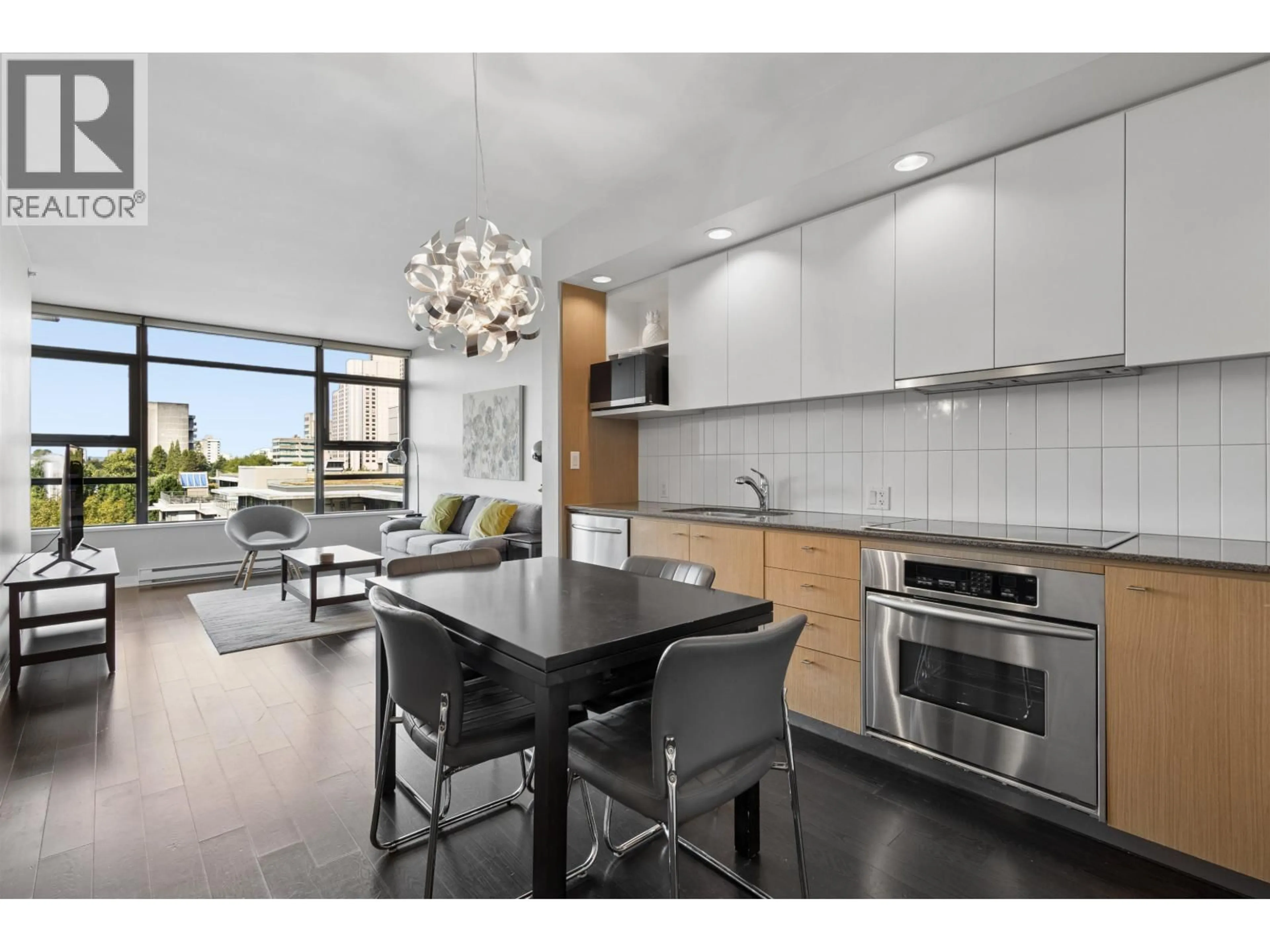 Open concept kitchen, ceramic/tile floor for 701 - 2851 HEATHER STREET, Vancouver British Columbia V5Z0A2