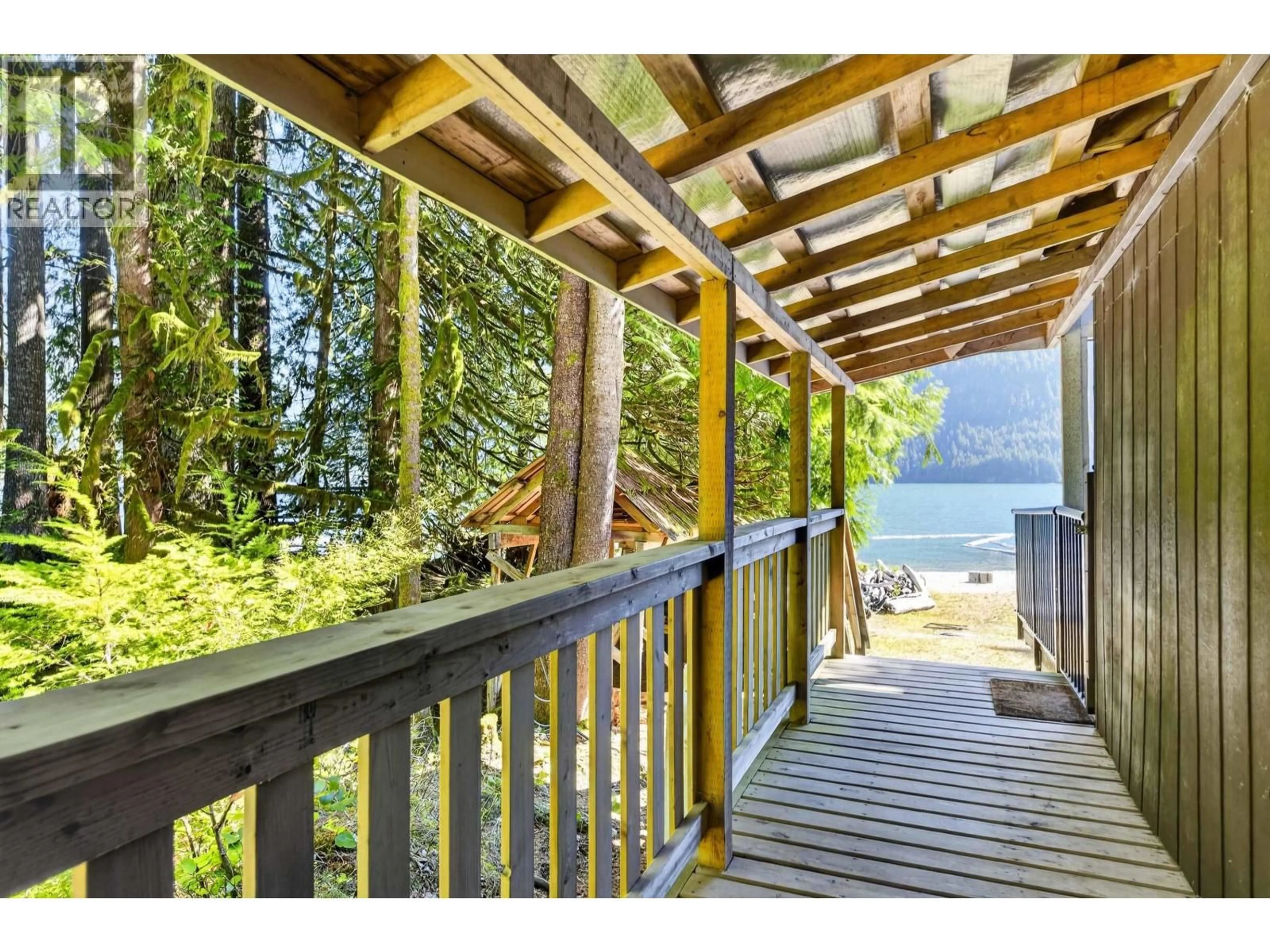 Patio, water/lake/river/ocean view for 15 DEBECK, Pitt Meadows British Columbia V3Y1Z1