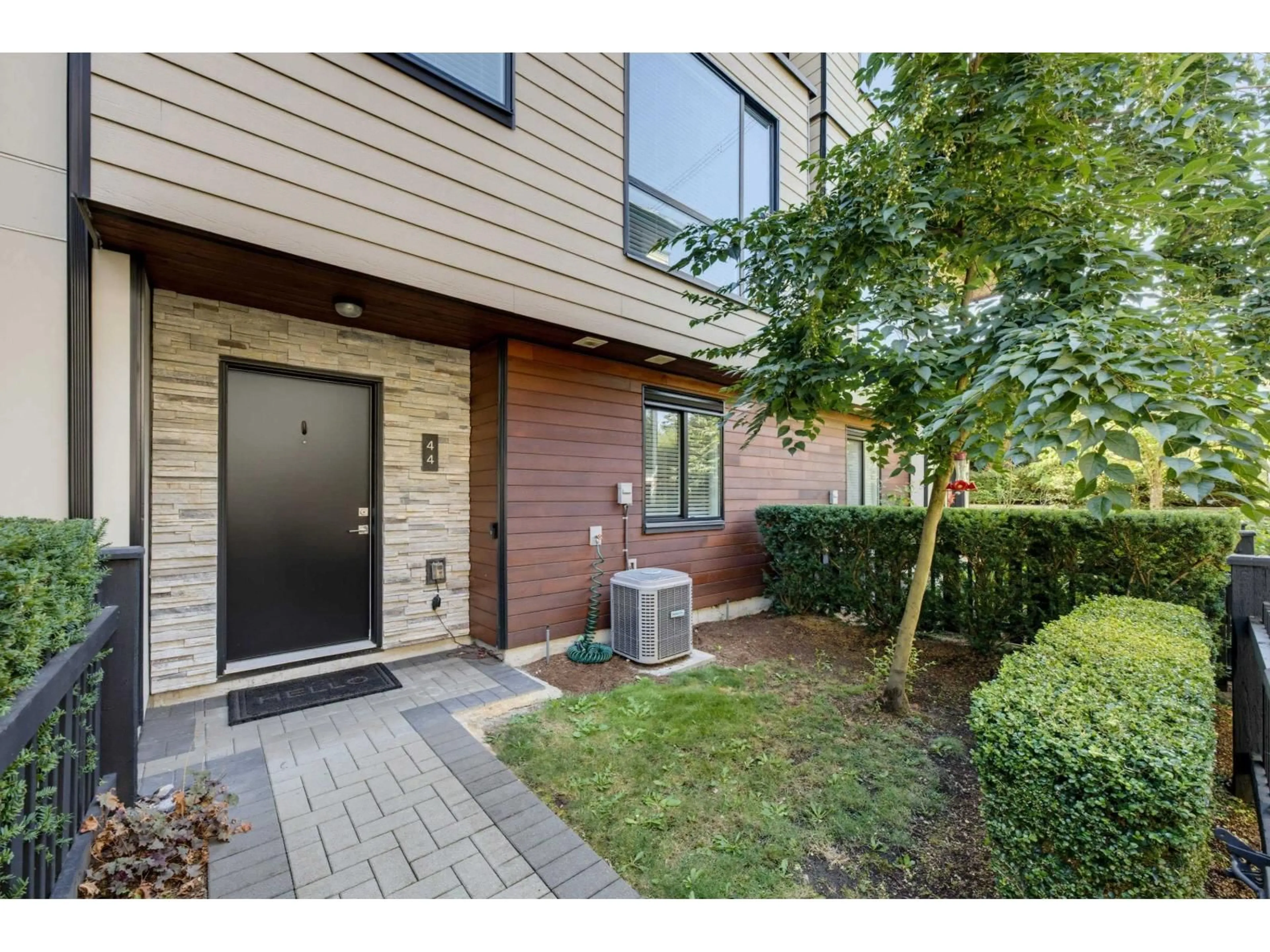 Unknown for 44 - 15688 28 AVENUE, Surrey British Columbia V3Z0N1