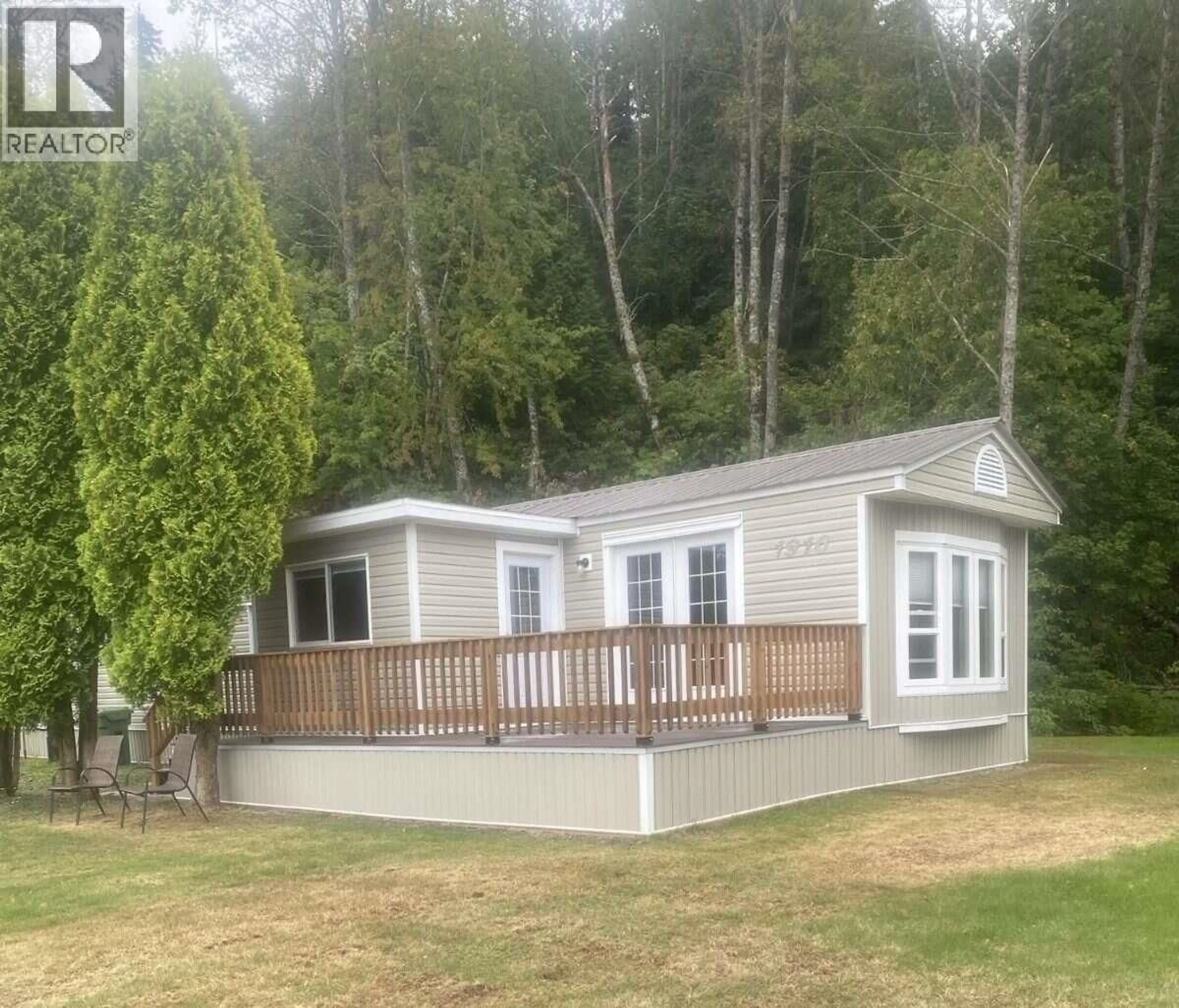 Home with vinyl exterior material, water/lake/river/ocean view for 1916 BOBSEIN CRESCENT, Terrace British Columbia V8G3Y1
