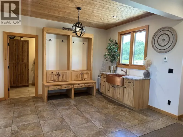 16767 277 ROAD, Fort St. John 4