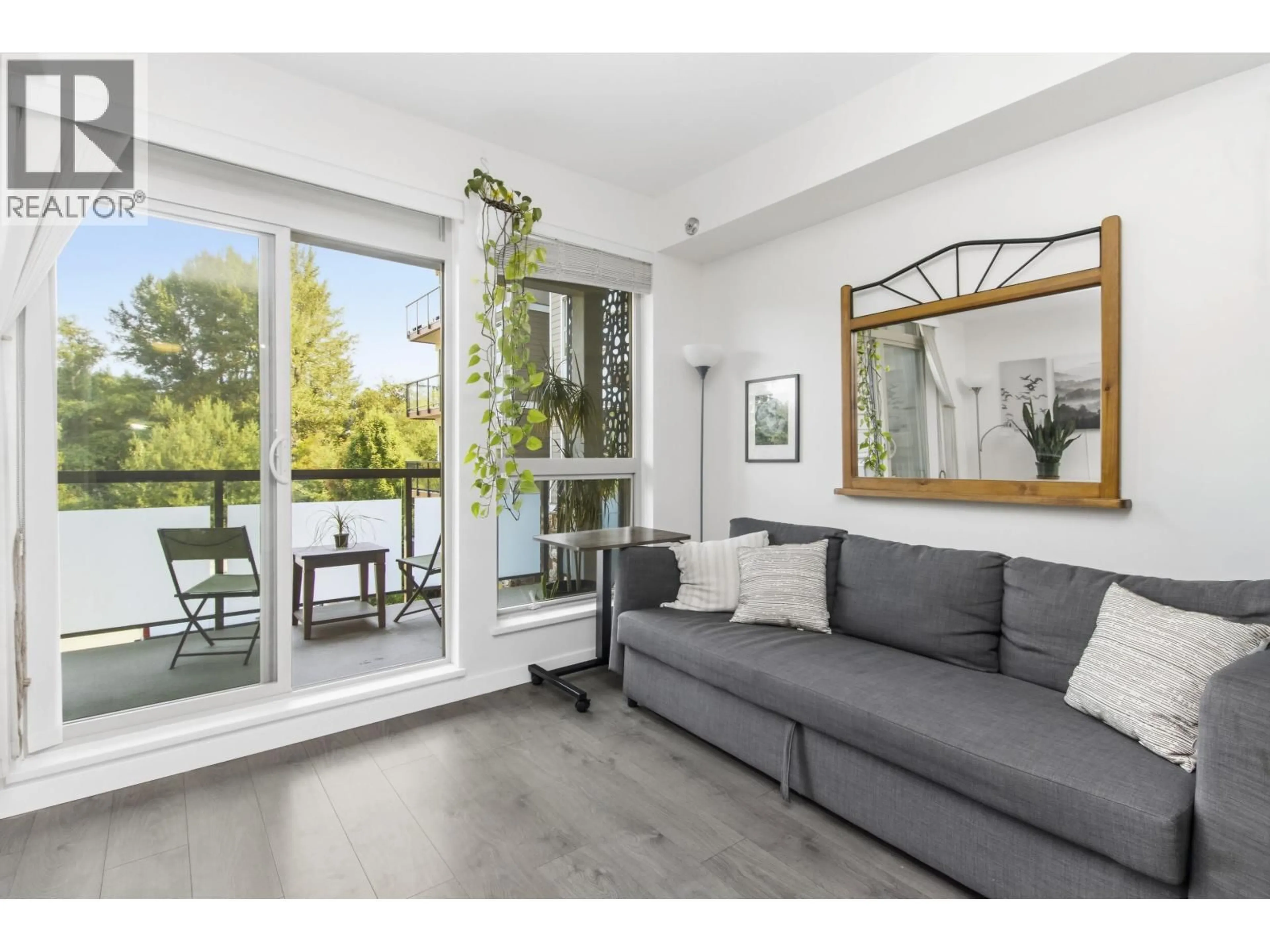 Living room with furniture, unknown for 310 - 1150 BAILEY STREET, Squamish British Columbia V8B0R4
