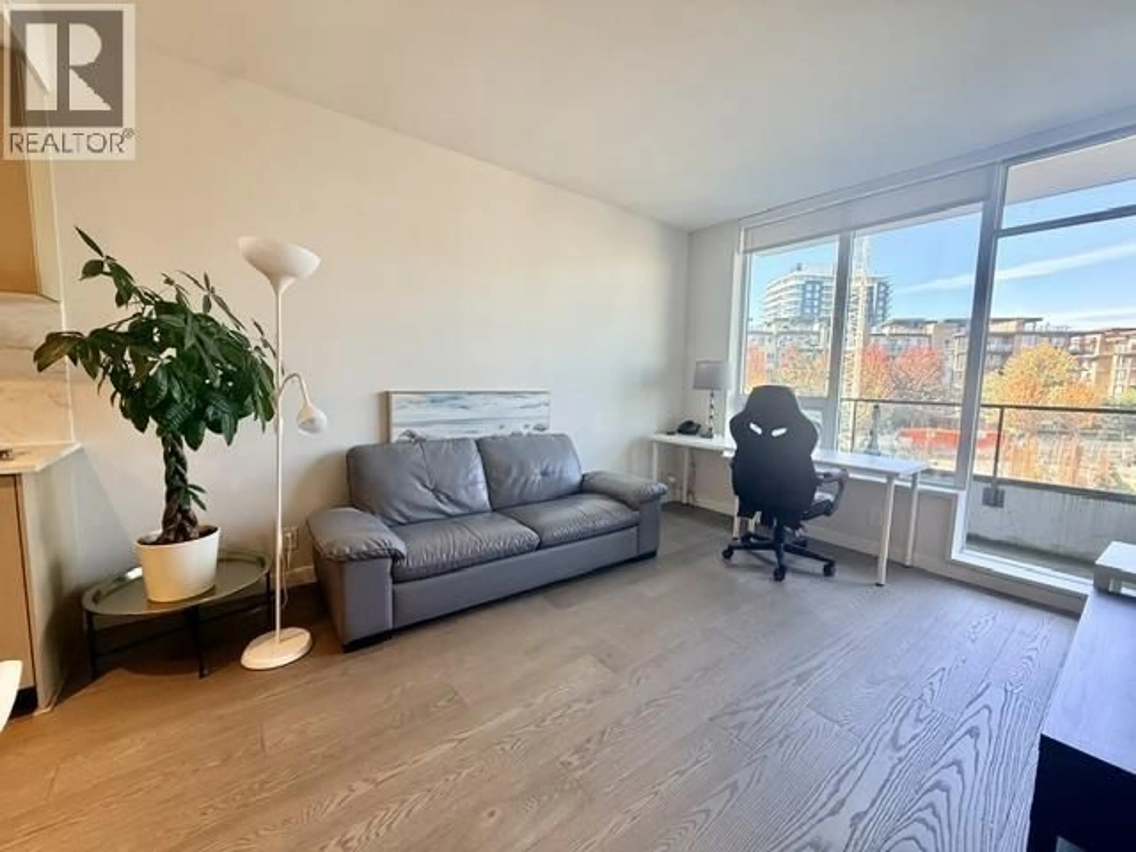 A pic of a room for 537 - 3563 ROSS DRIVE, Vancouver British Columbia V6S0L3