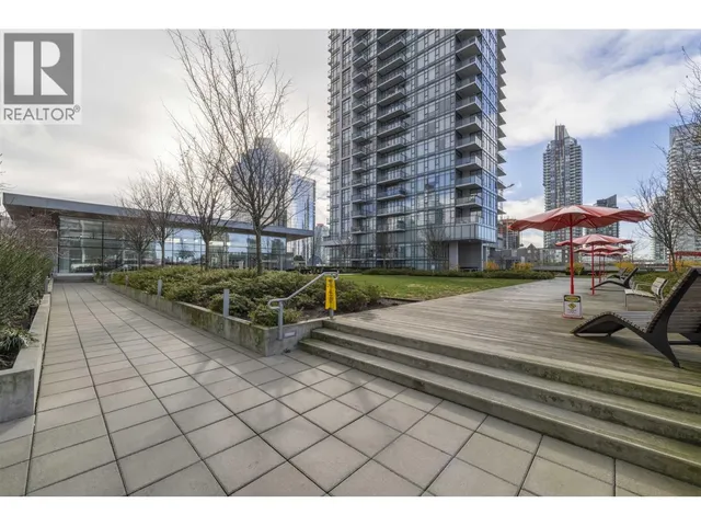 2606 - 4670 ASSEMBLY WAY, Burnaby 4