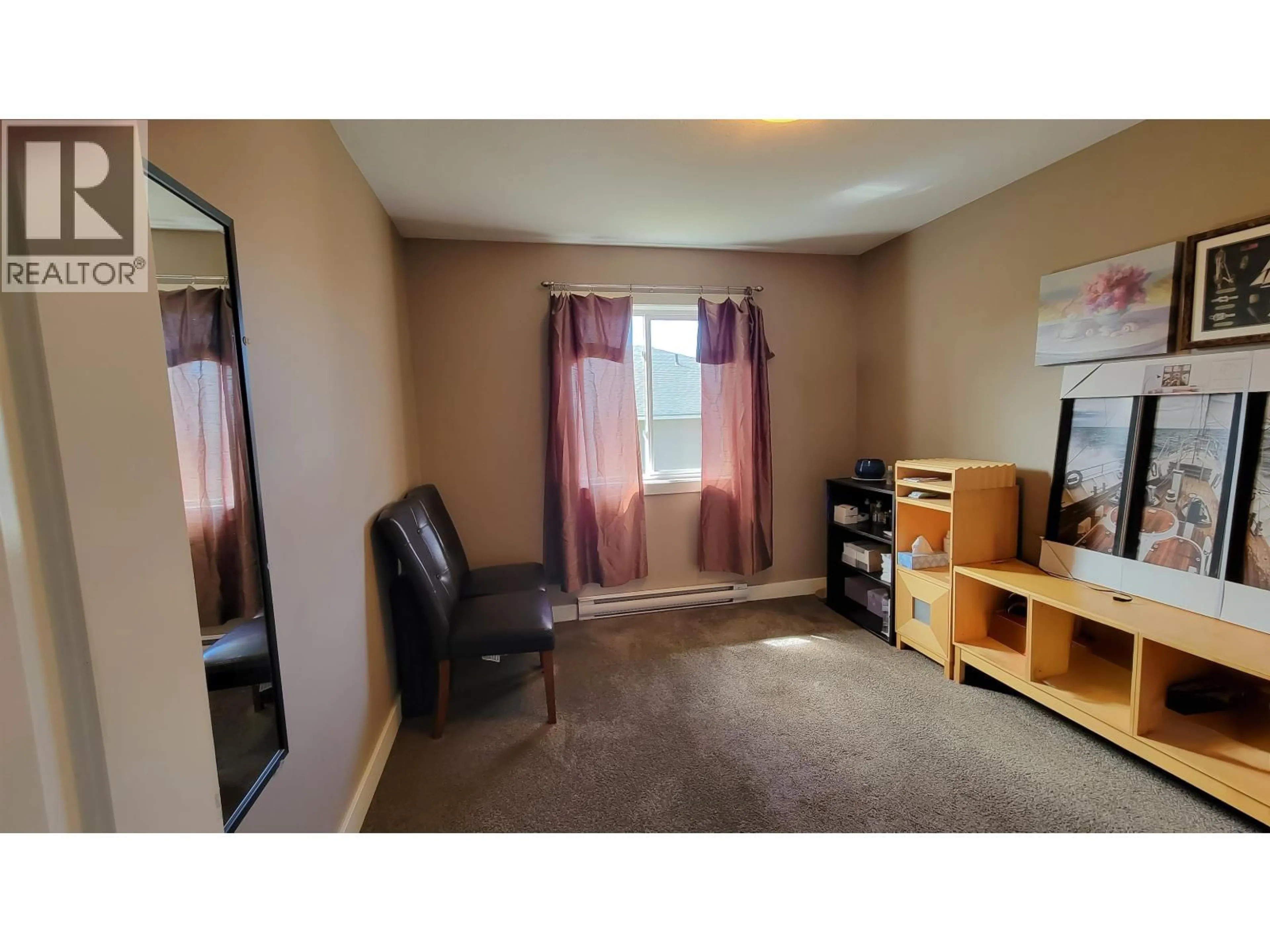 A pic of a room for 2 - 10223 98 AVENUE, Fort St. John British Columbia V1J0B1