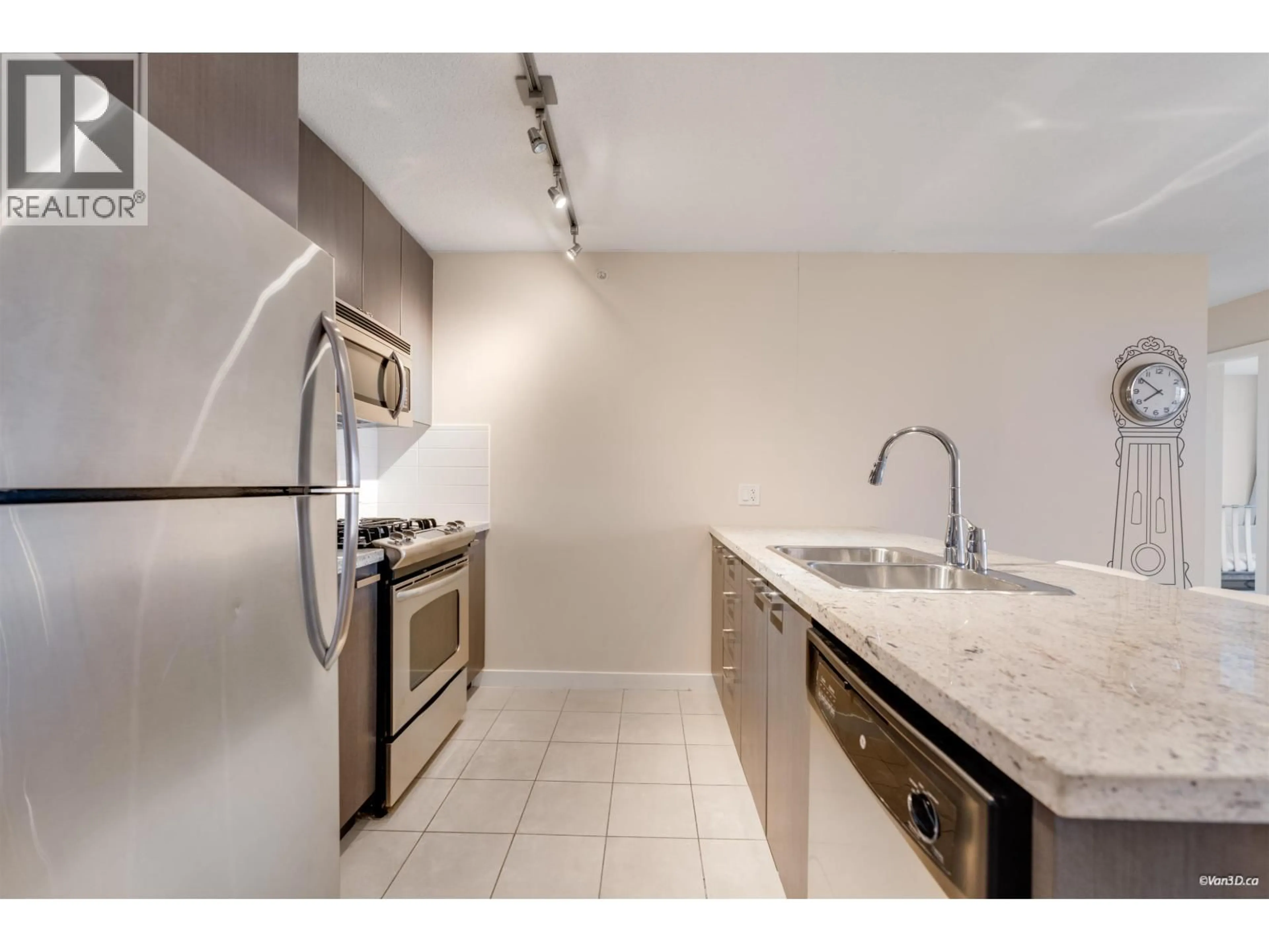 Standard kitchen, unknown for 1903 - 6688 ARCOLA STREET, Burnaby British Columbia V5E0B3