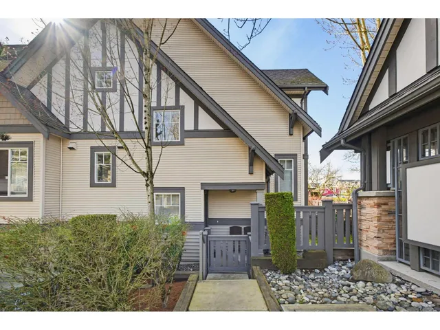 1 - 20038 70 AVENUE, Langley 2