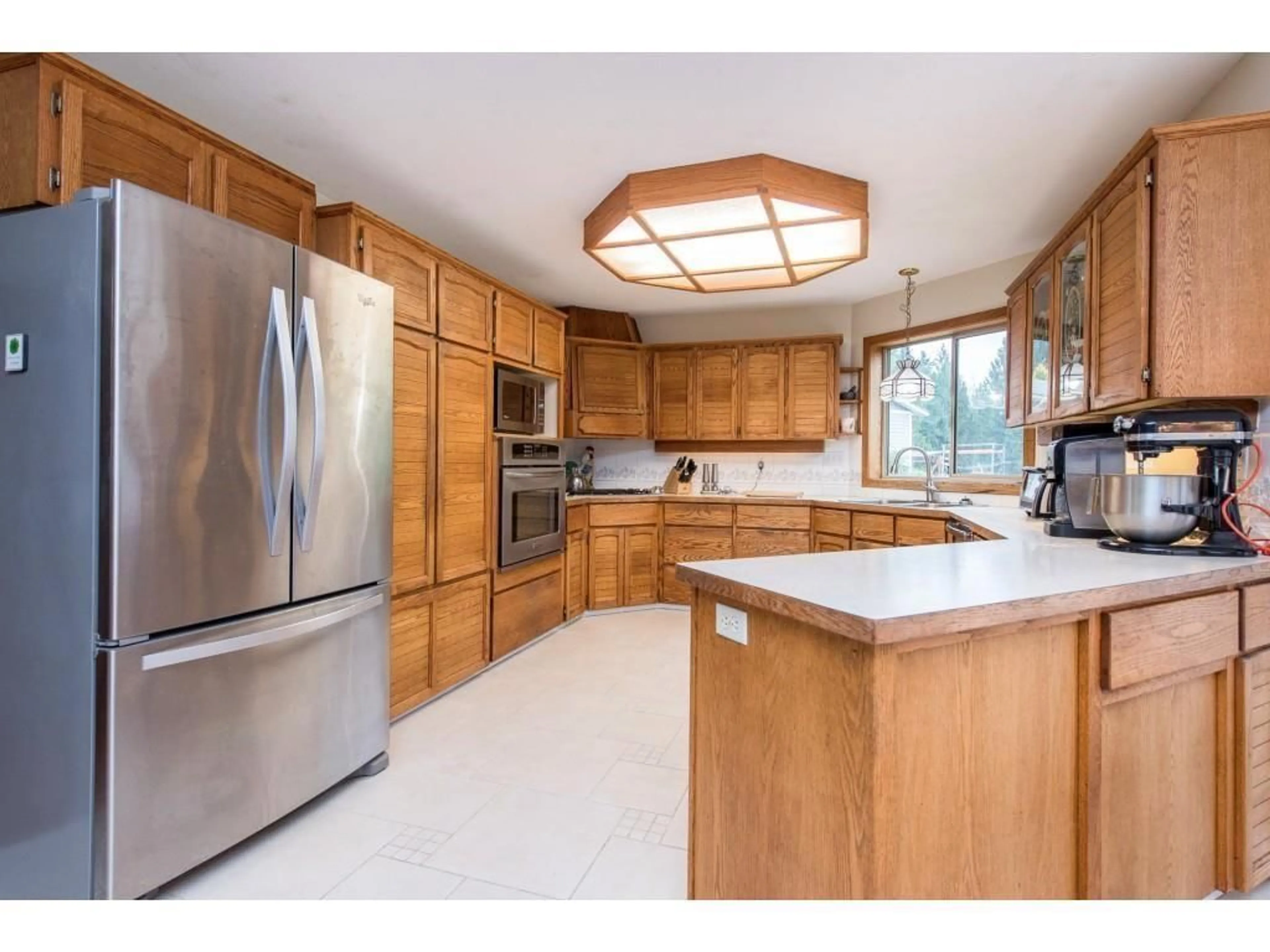 Open concept kitchen, unknown for 28344 HARRIS ROAD, Abbotsford British Columbia V4X2E9