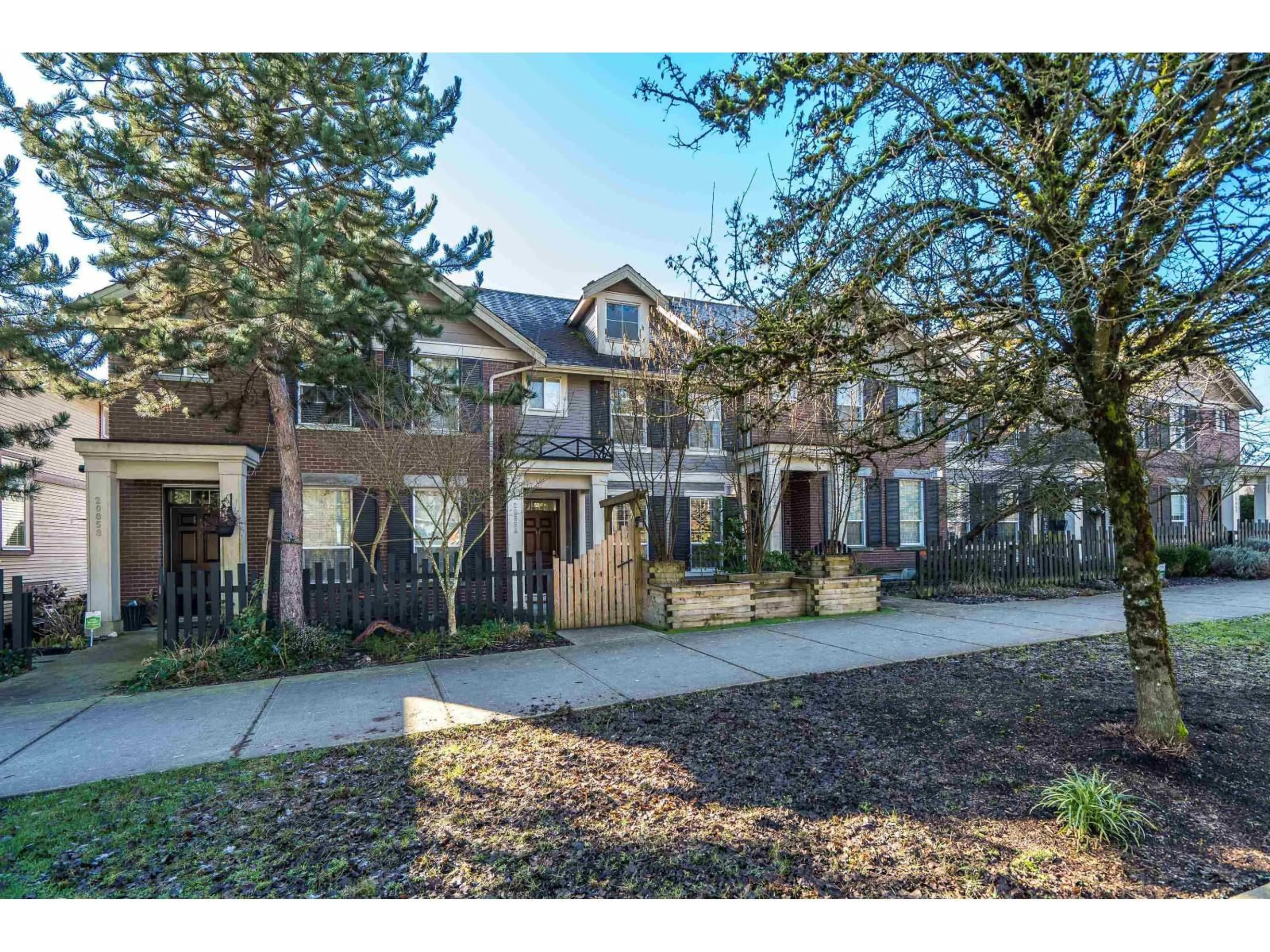 A pic from outside/outdoor area/front of a property/back of a property/a pic from drone, street for 20854 72 AVENUE, Langley British Columbia V2Y0J1