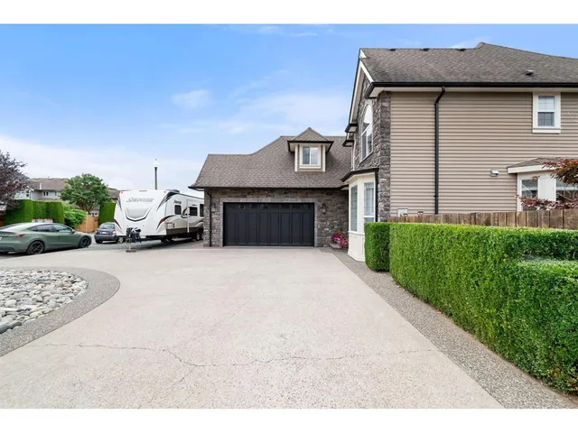 44557 BAYSHORE AVENUE, Chilliwack 3